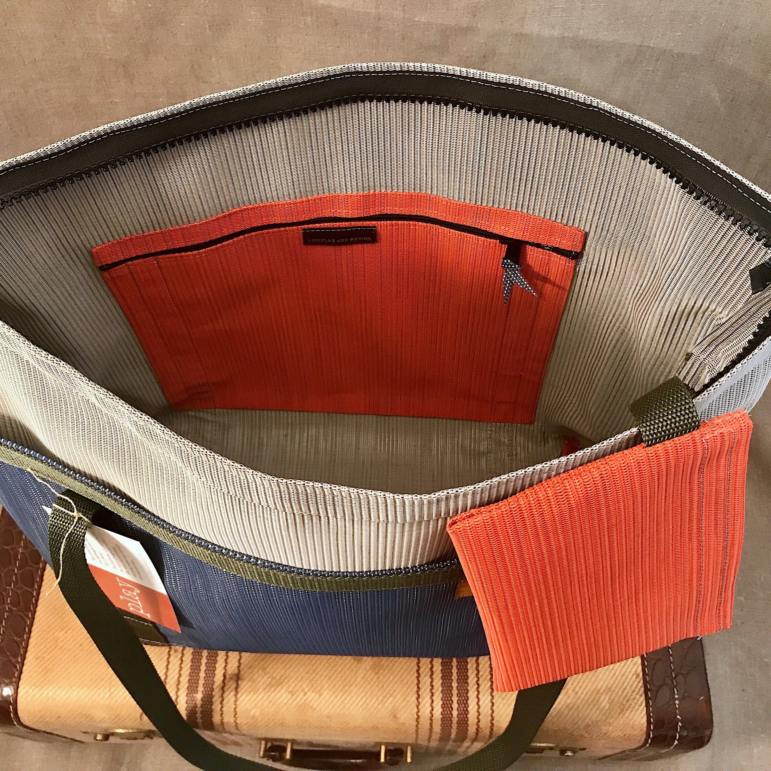 Lineflax & Roving large zippered travel / beach bag
