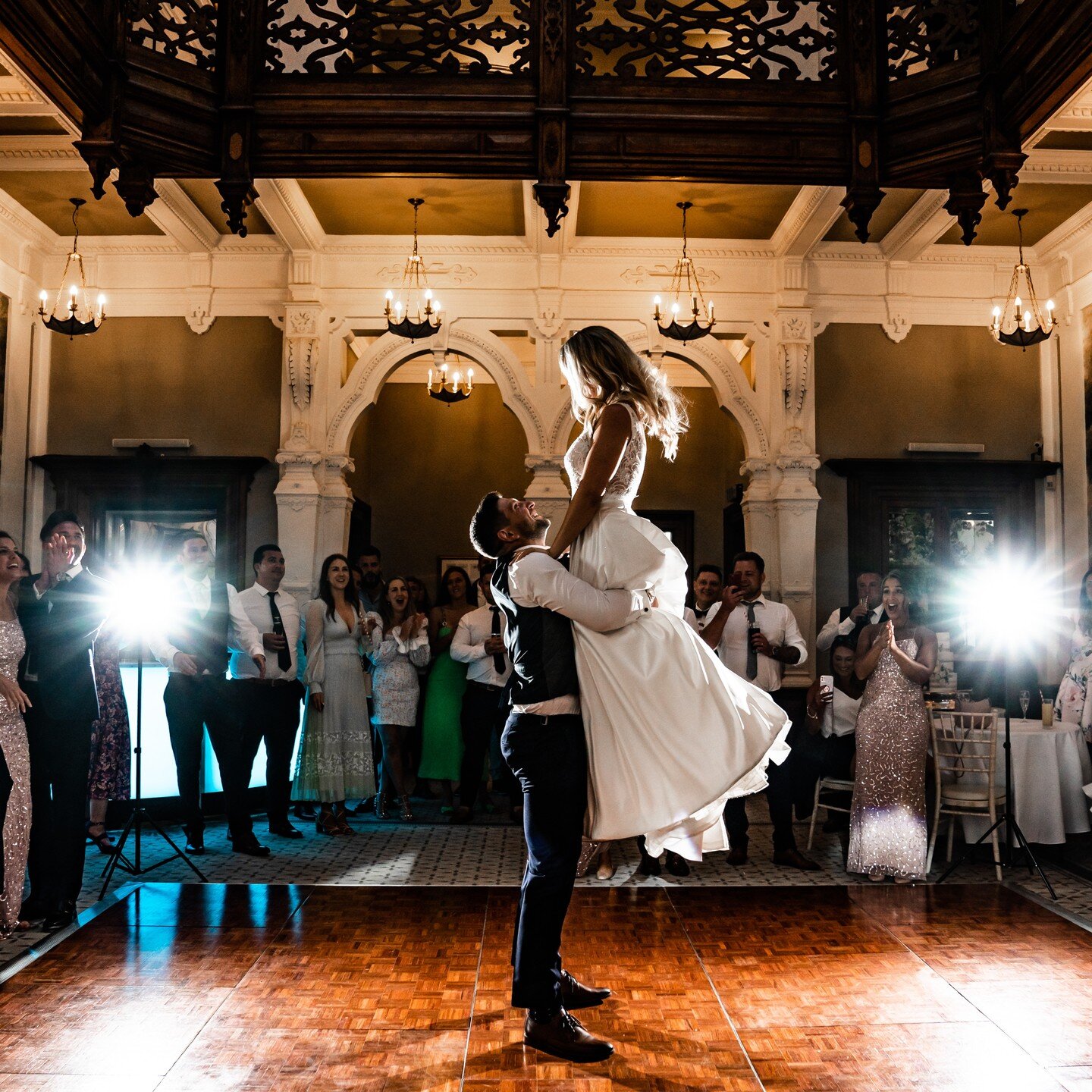 One from @mattoroberts &amp; @steppingwithendo gorgeous wedding last week.
-
Wedding Venue: @clevedonhall
Cake: @crumbcakerybristol
Flowers: @daisylanefloral
DJ: @soundwaveentertainments
Makeup: @powderandpaintbristol
Hair: @Hollymaehair
Wedding Gown