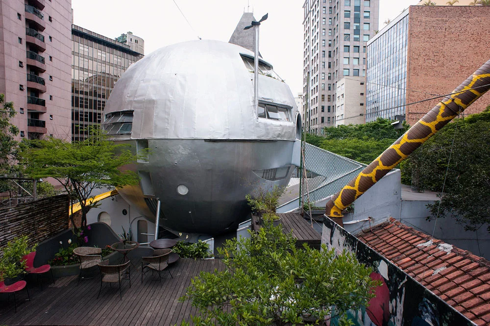 BUILDINGS to see and admire and at some stage a scrumptious meal to crown it all!