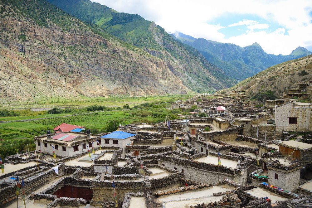 Huey Yoong manang2-min.jpg