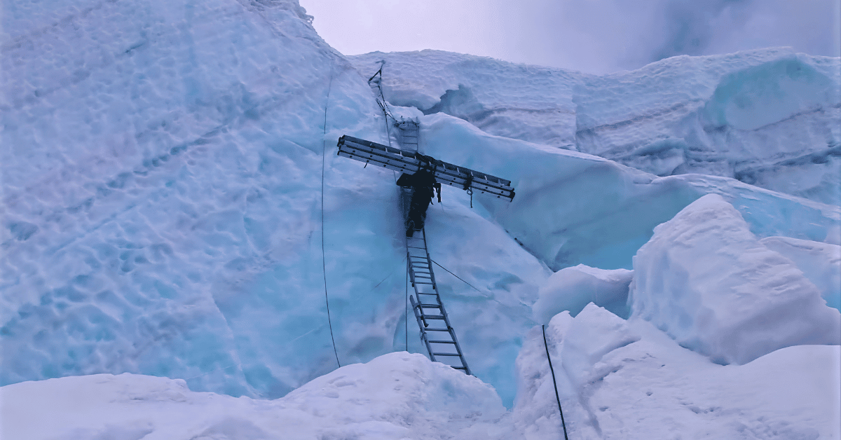 Icefall Doctor - The Unsung Heroes of Everest’s Khumbu Icefall