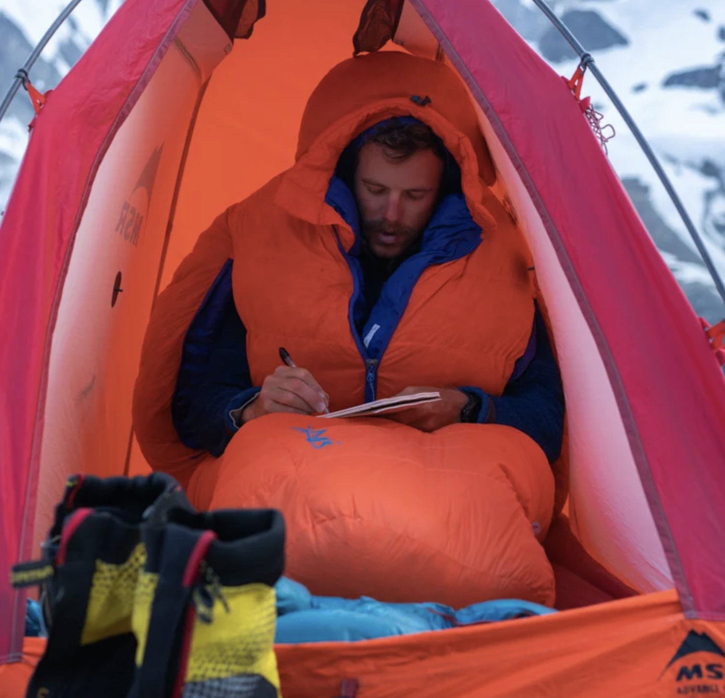 What Sleeping Bags Are Rated for Extreme Cold in High Mountains?