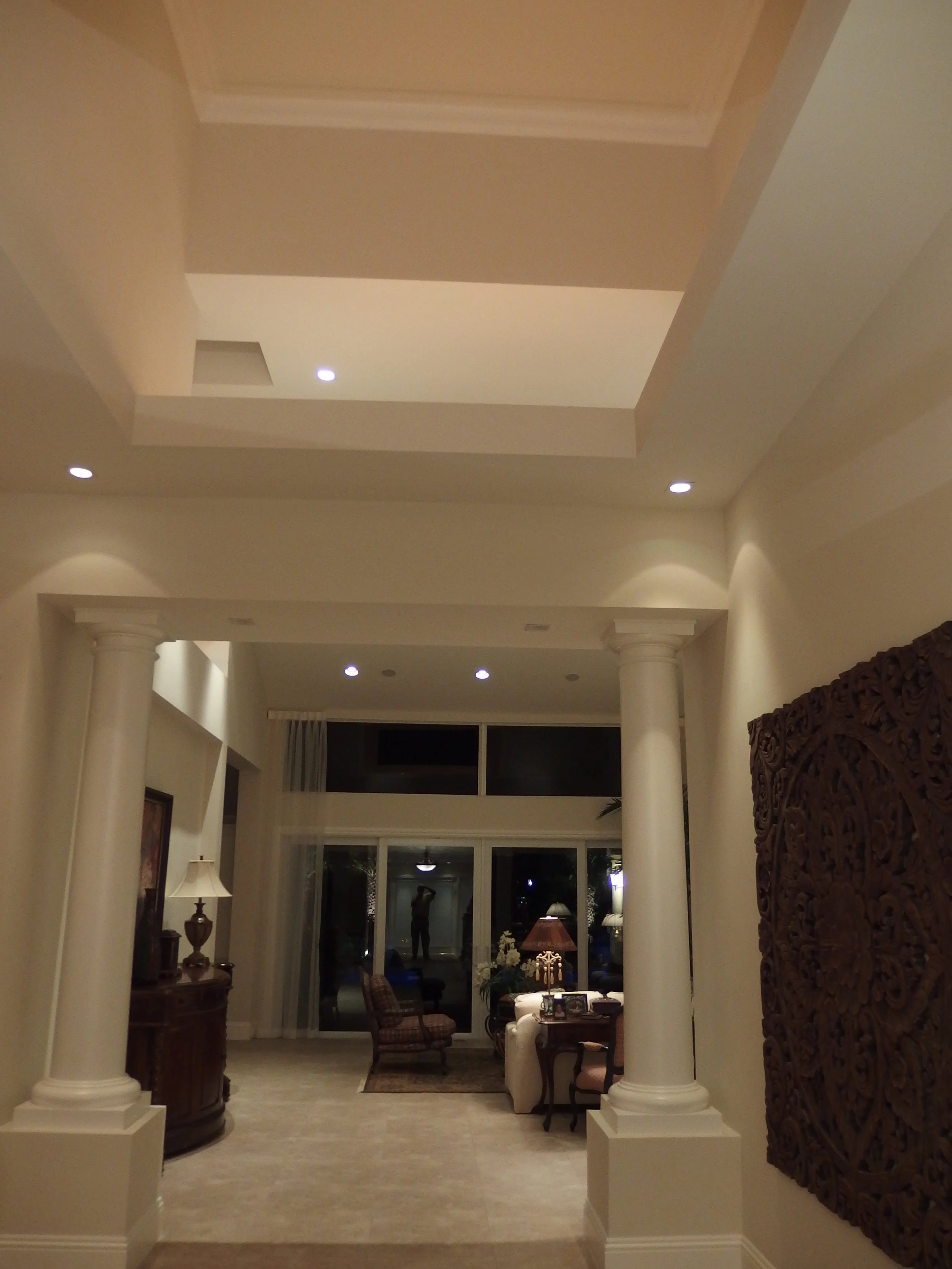 3F Evening from dining area twd LR _ ceiling.JPG