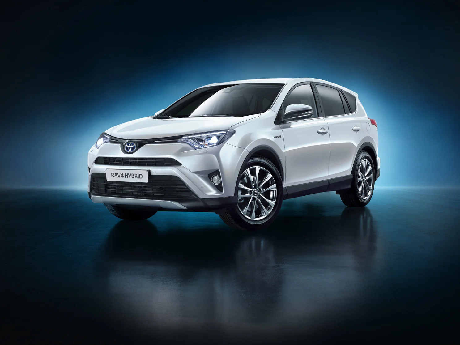 Toyota Hybrid sales top 8 million