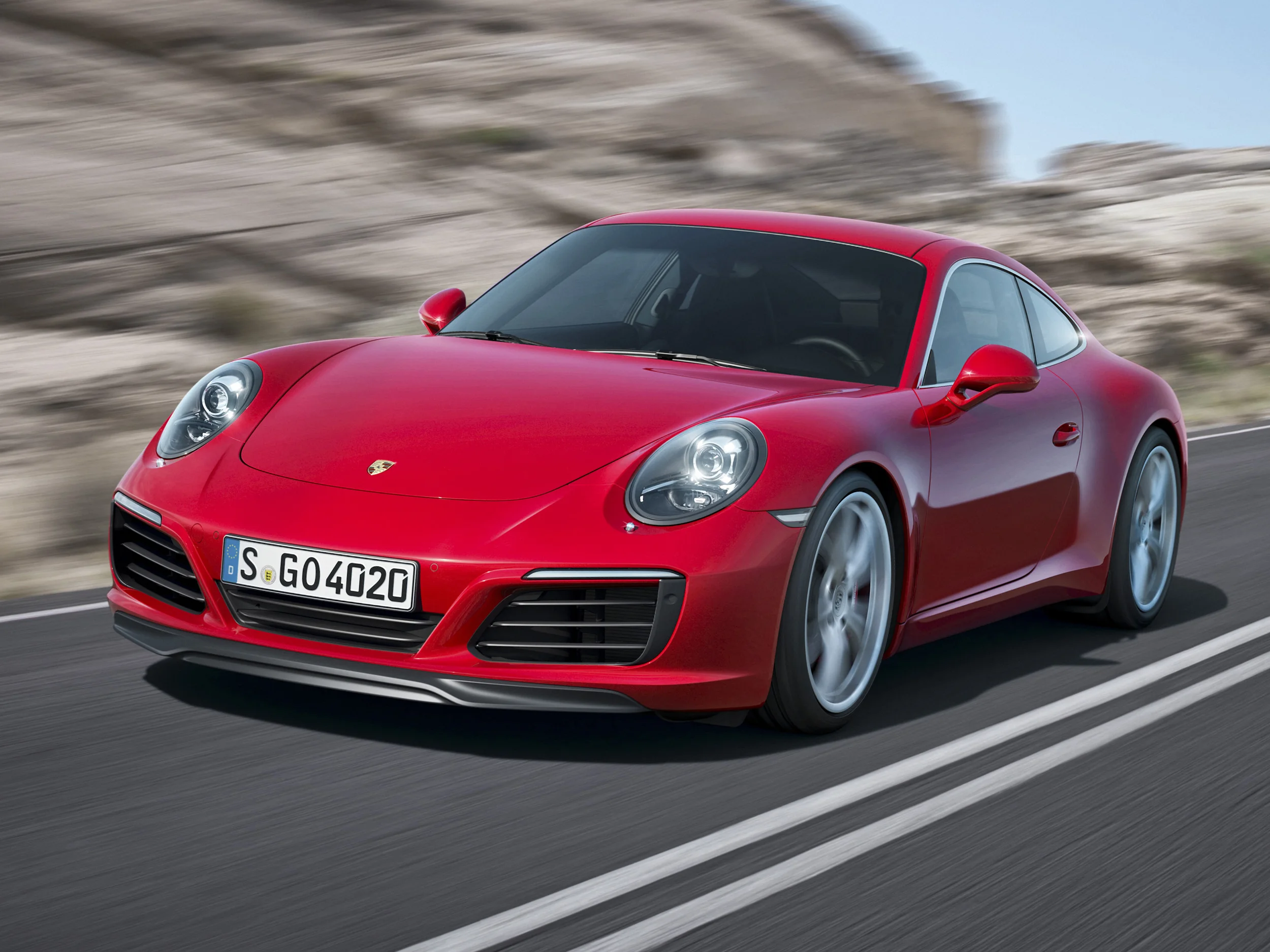Porsche unveils facelifted 911