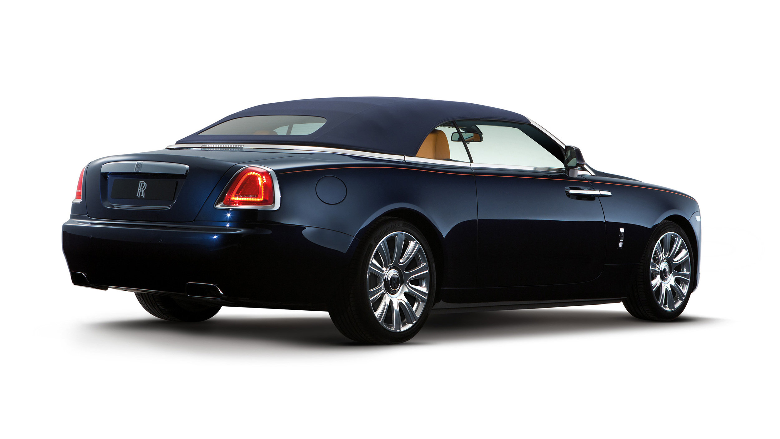 Rolls-Royce unveils new Dawn