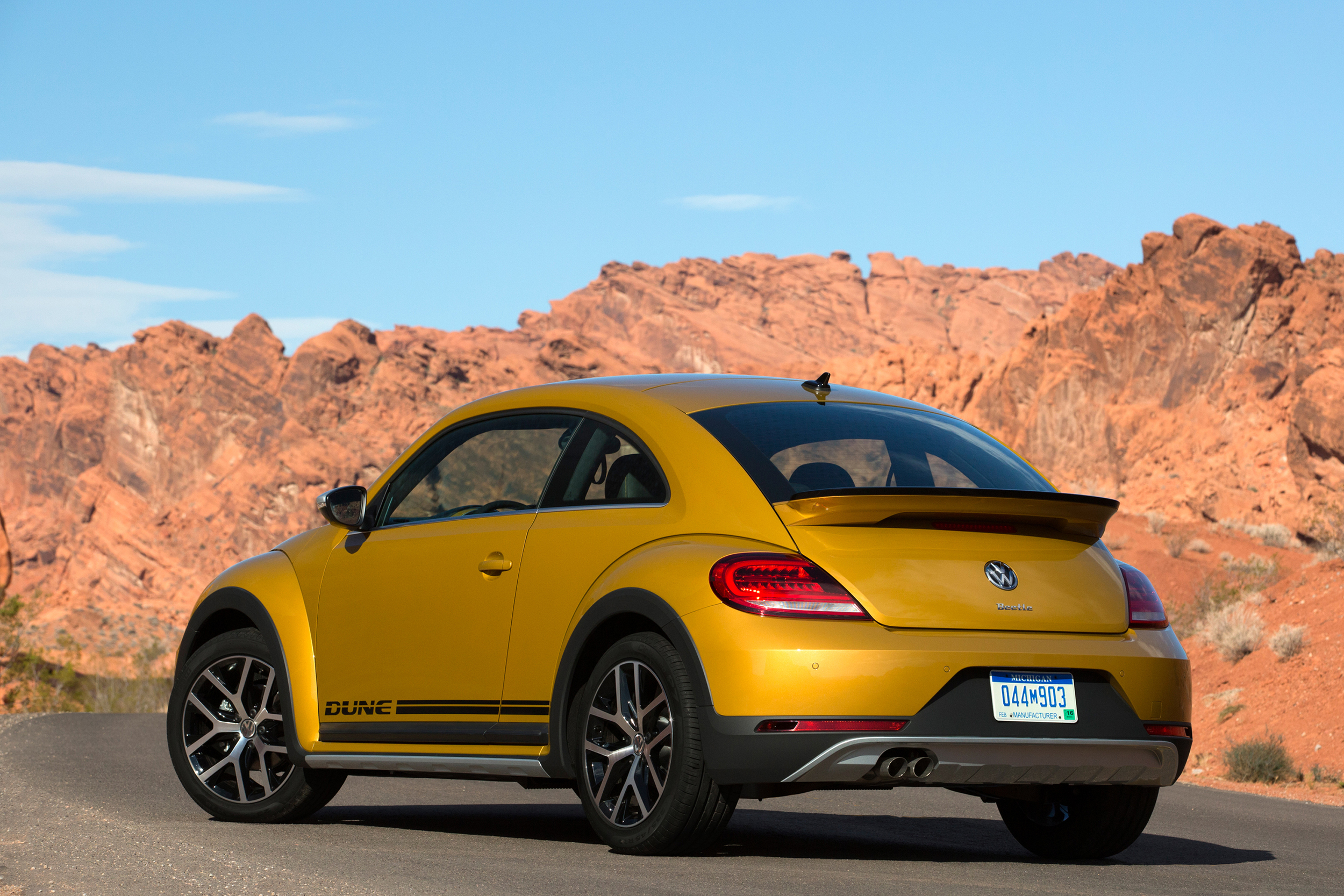 Volkswagen Beetle Dune set for world debut in LA