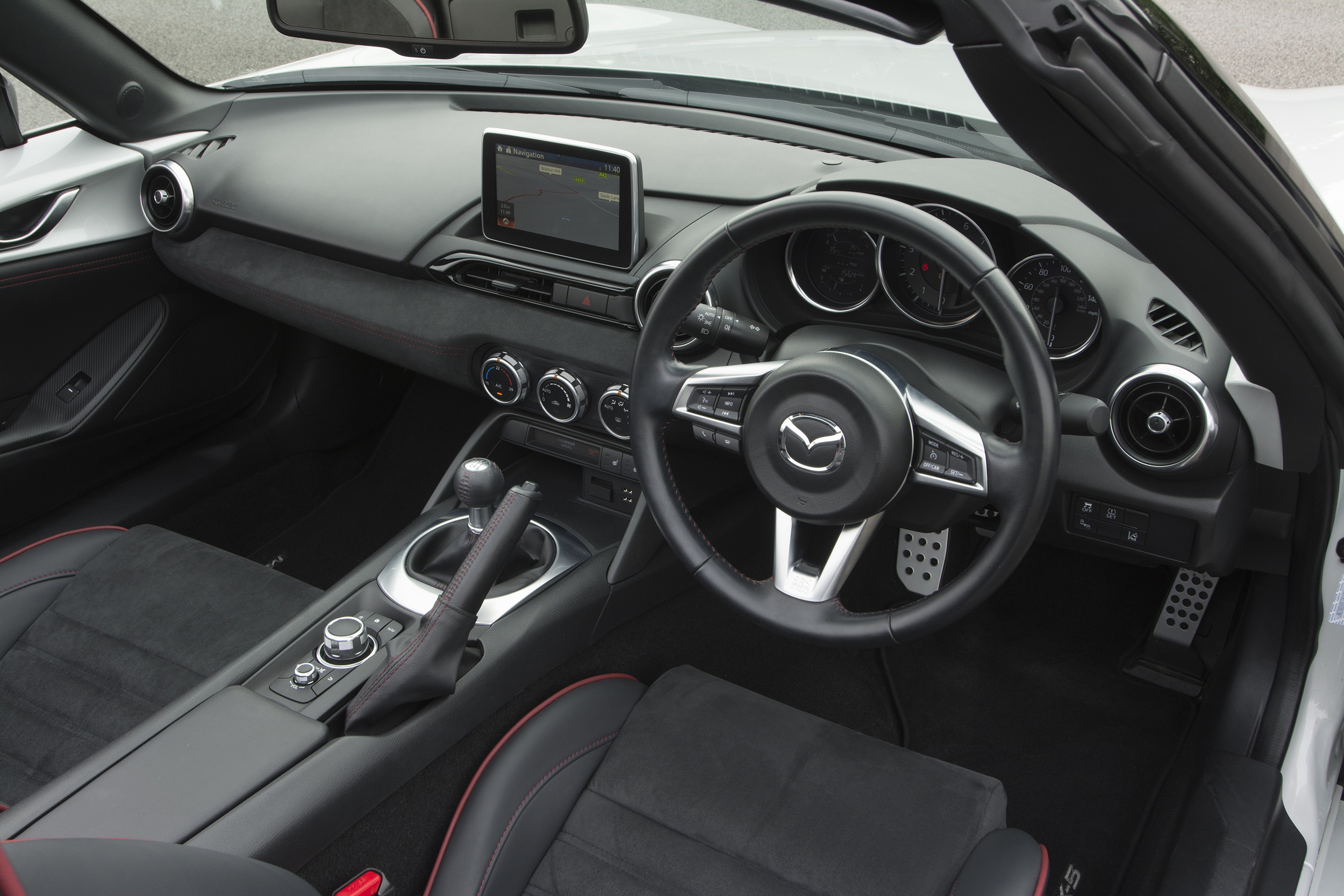 Limited Edition Mazda MX-5 Sport Recaro unveiled