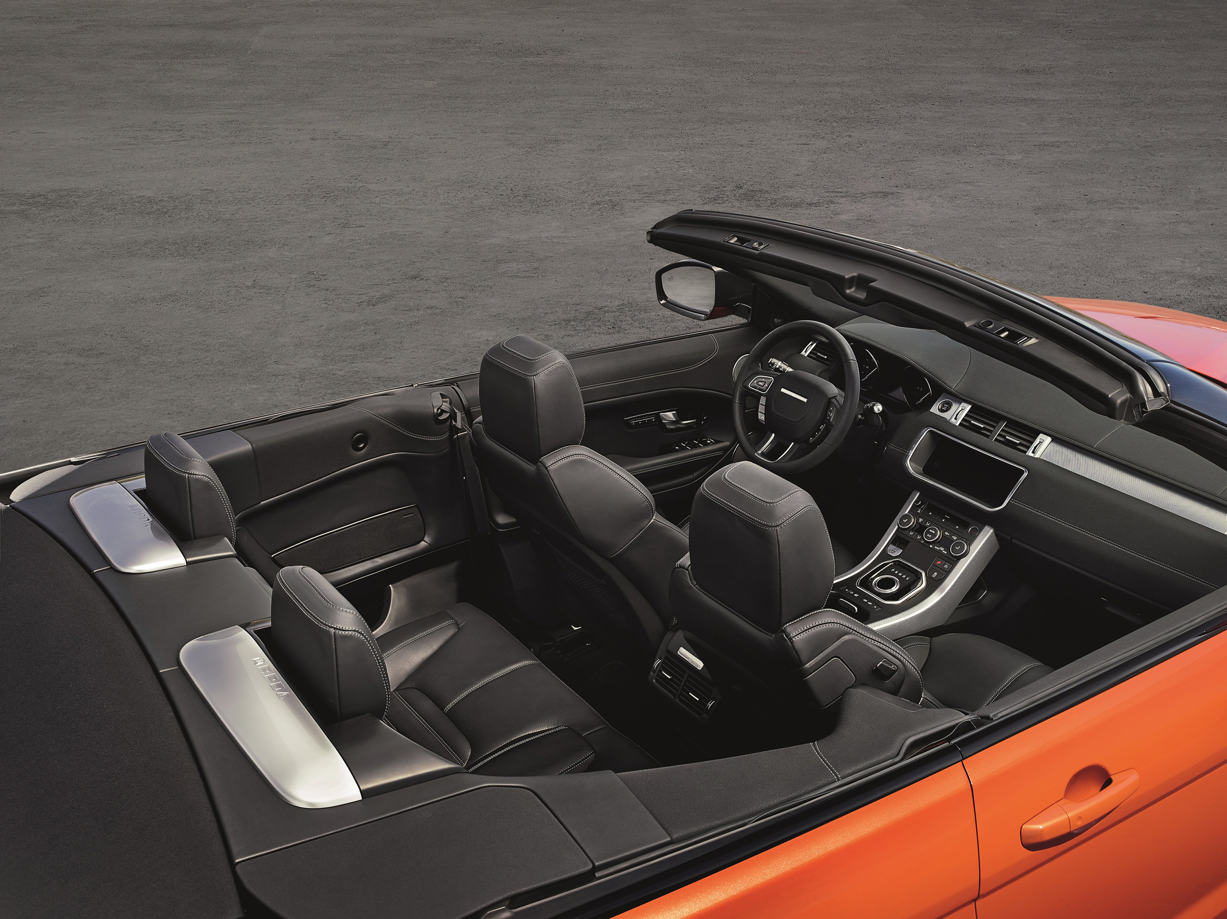 Range Rover Evoque Convertible revealed