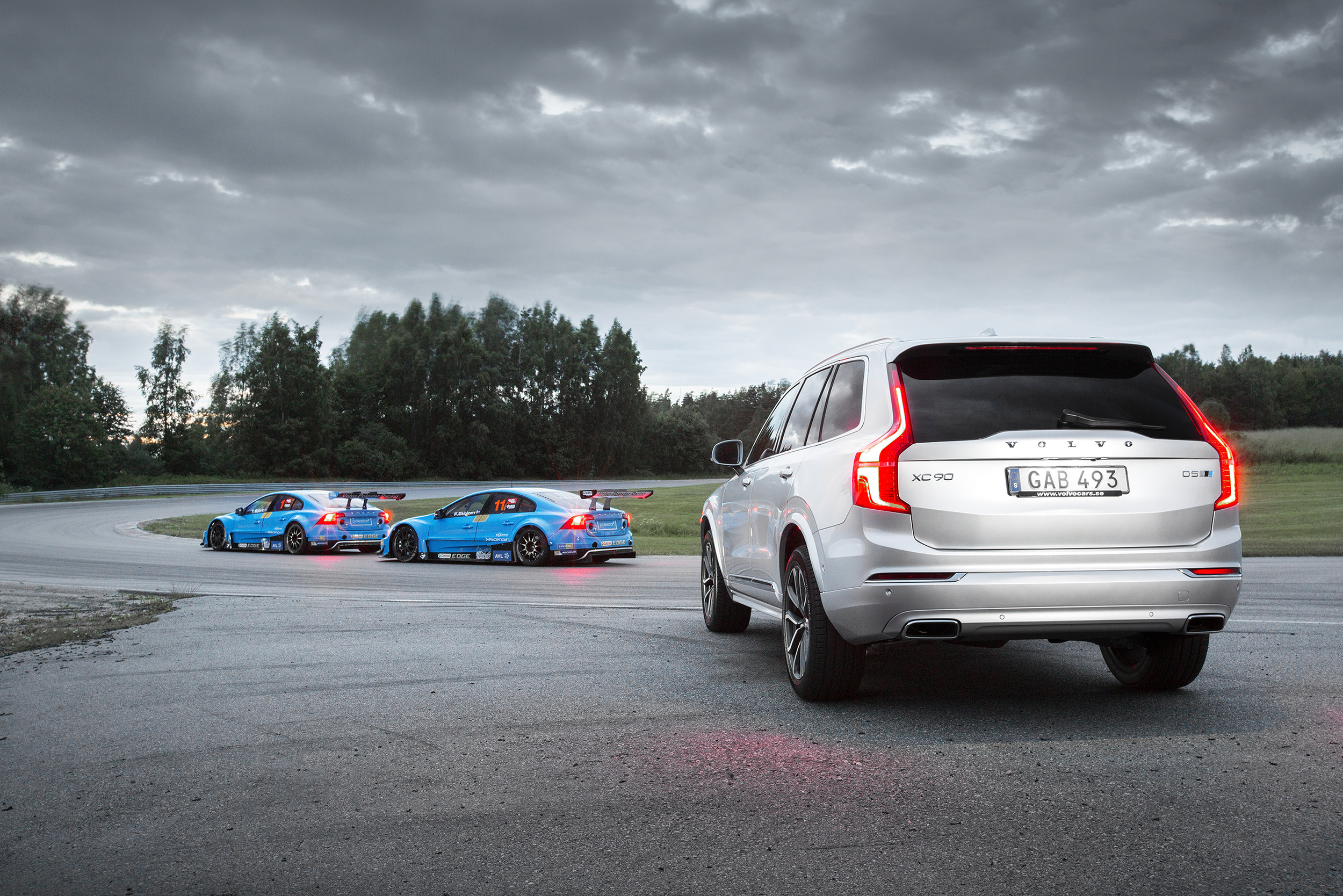 Volvo adds XC90 performance upgrades