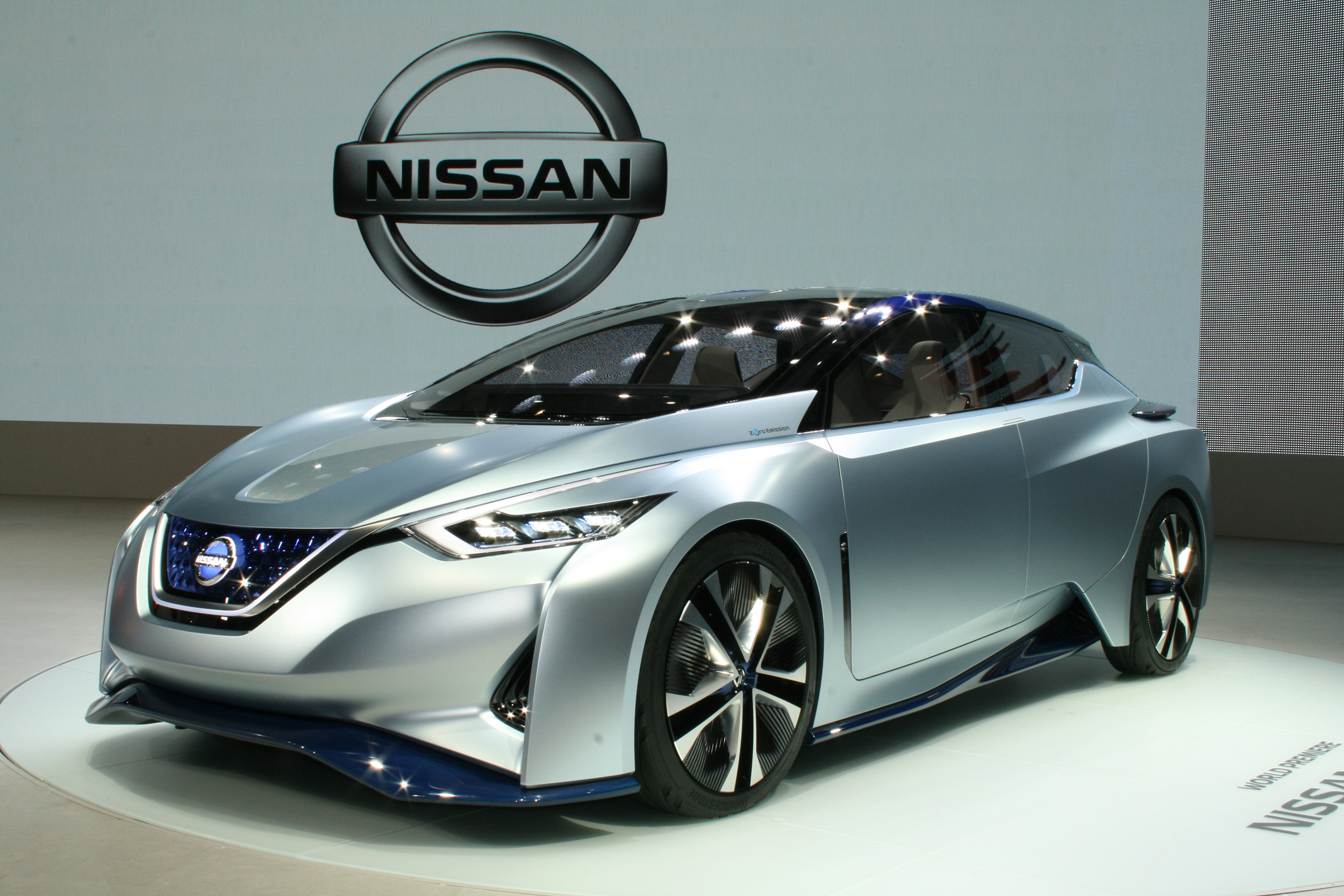 Nissan debuts IDS Concept in Tokyo