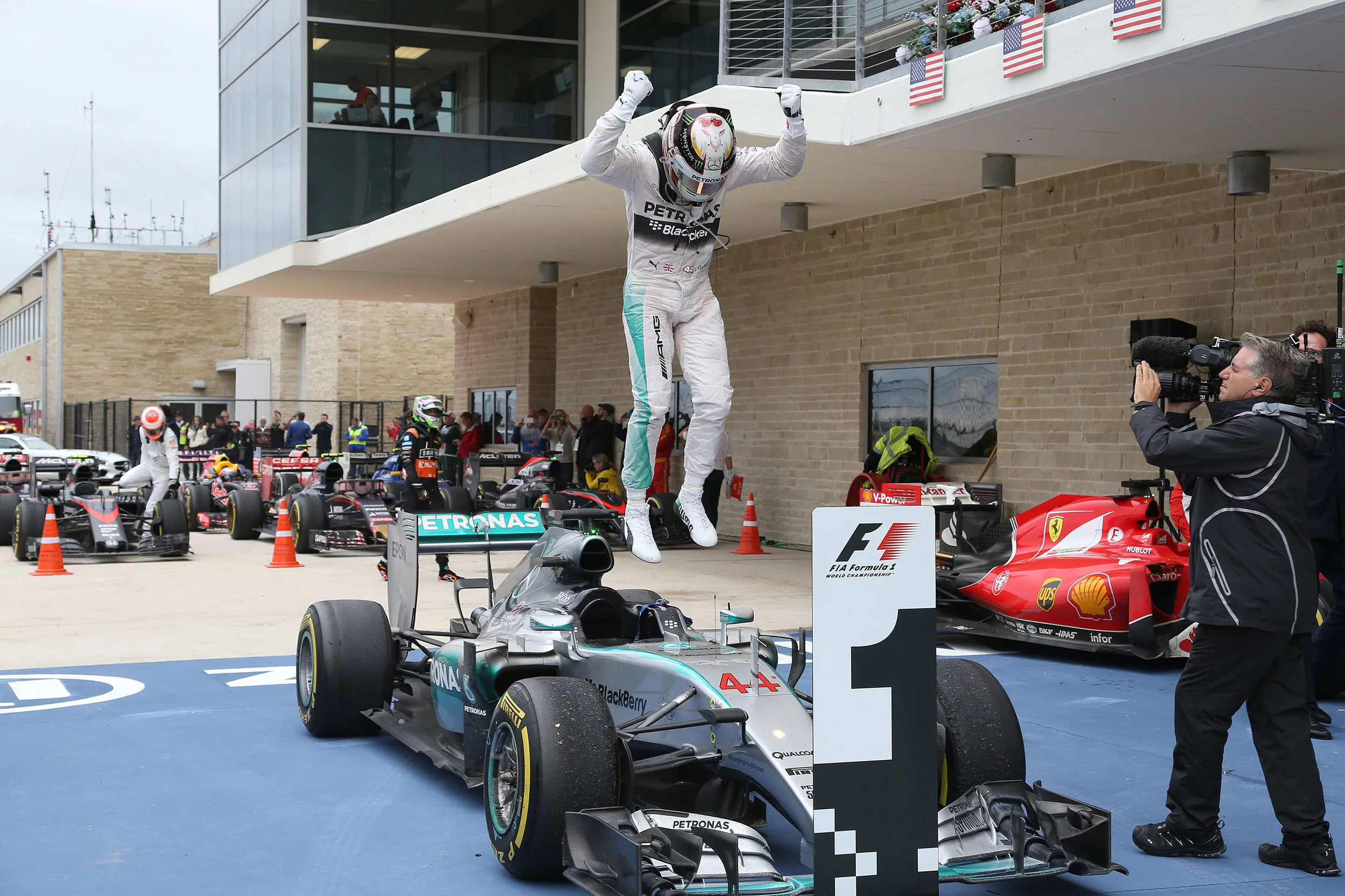 Lewis Hamilton wins third F1 World Championship