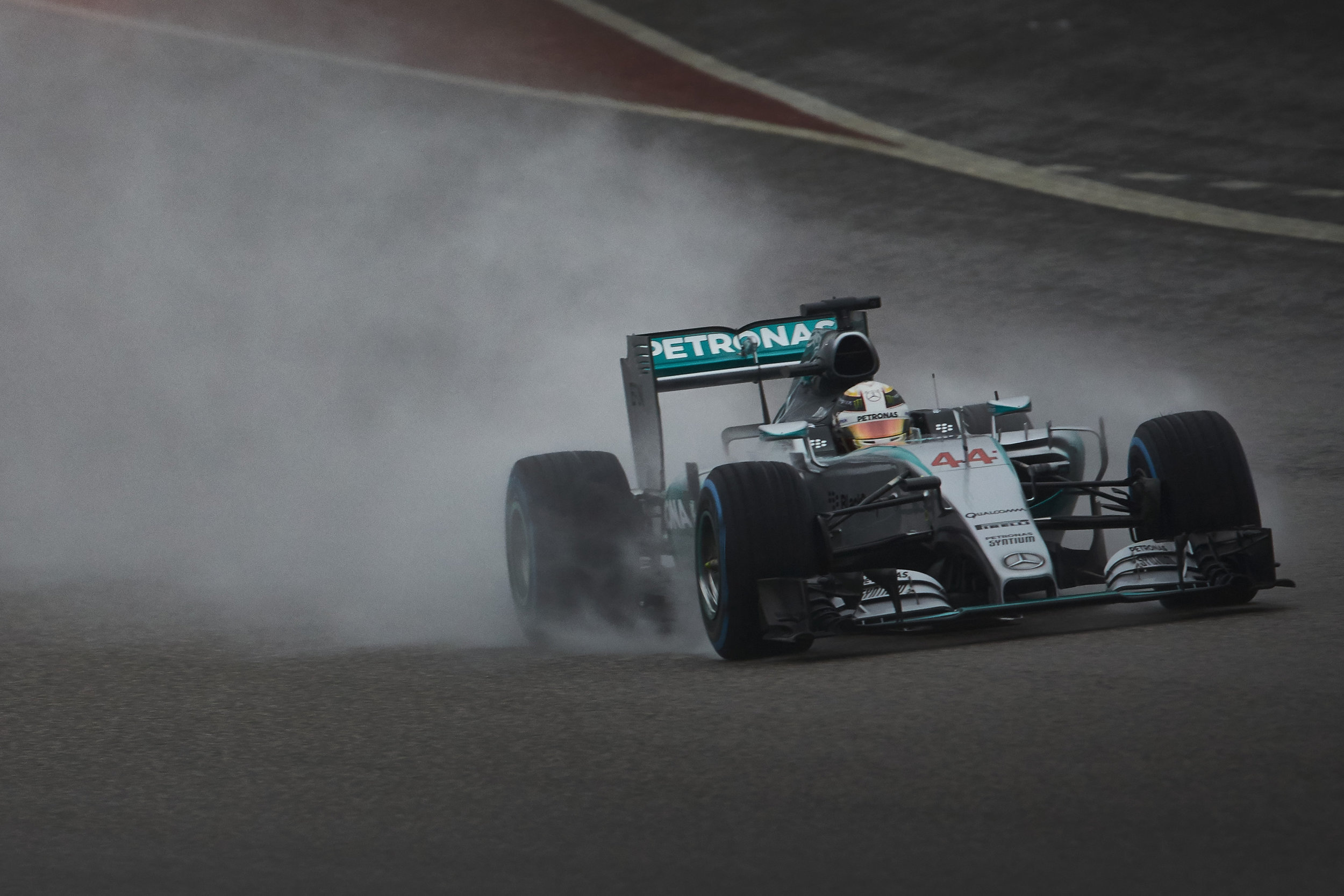 Lewis Hamilton wins third F1 World Championship