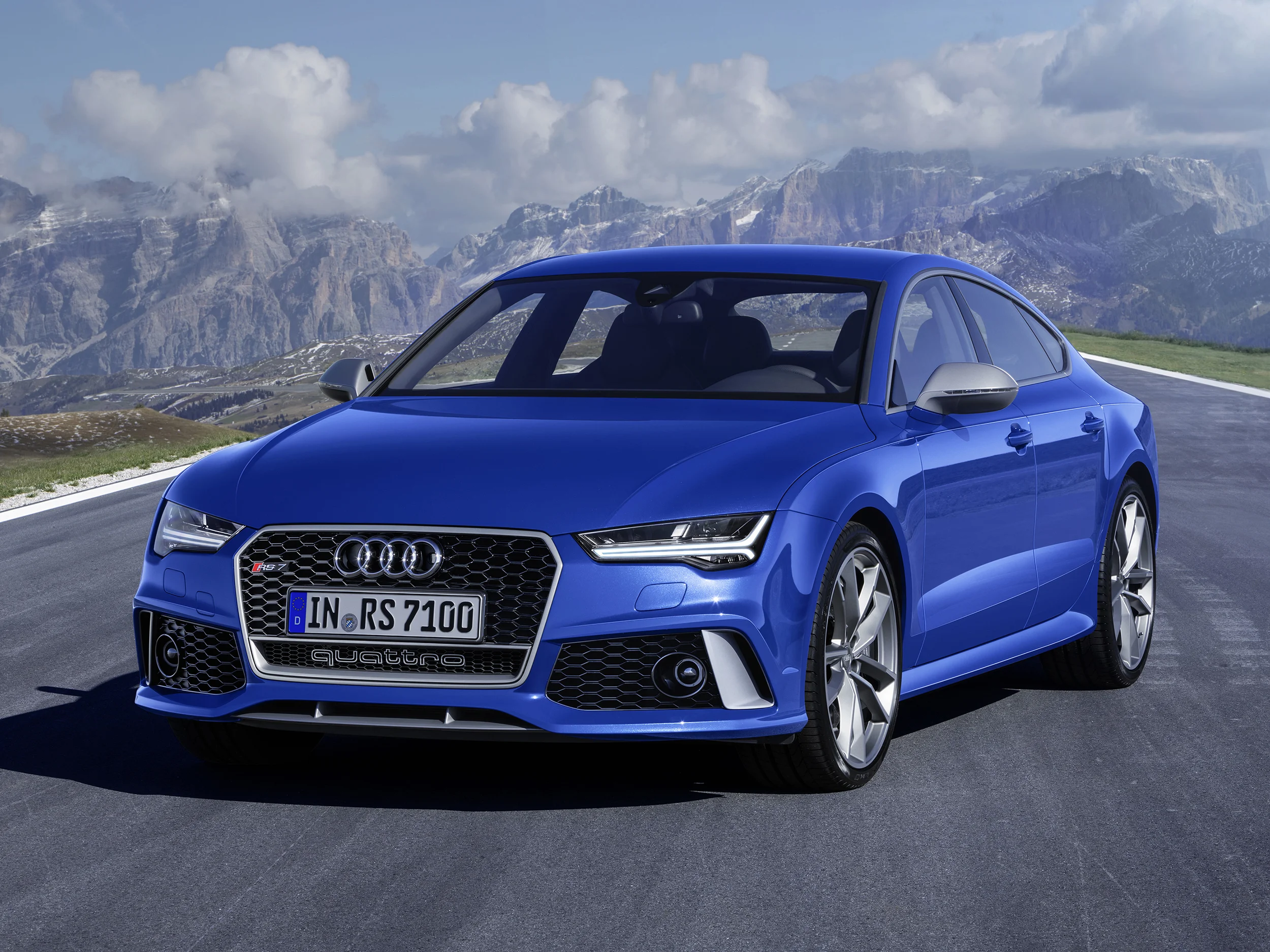 Audi unveils new RS 6 and RS 7 performance variants