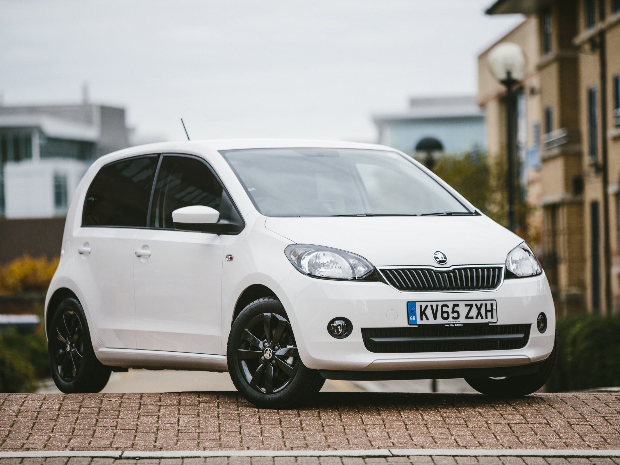 Skoda reveals new Citigo Black Edition