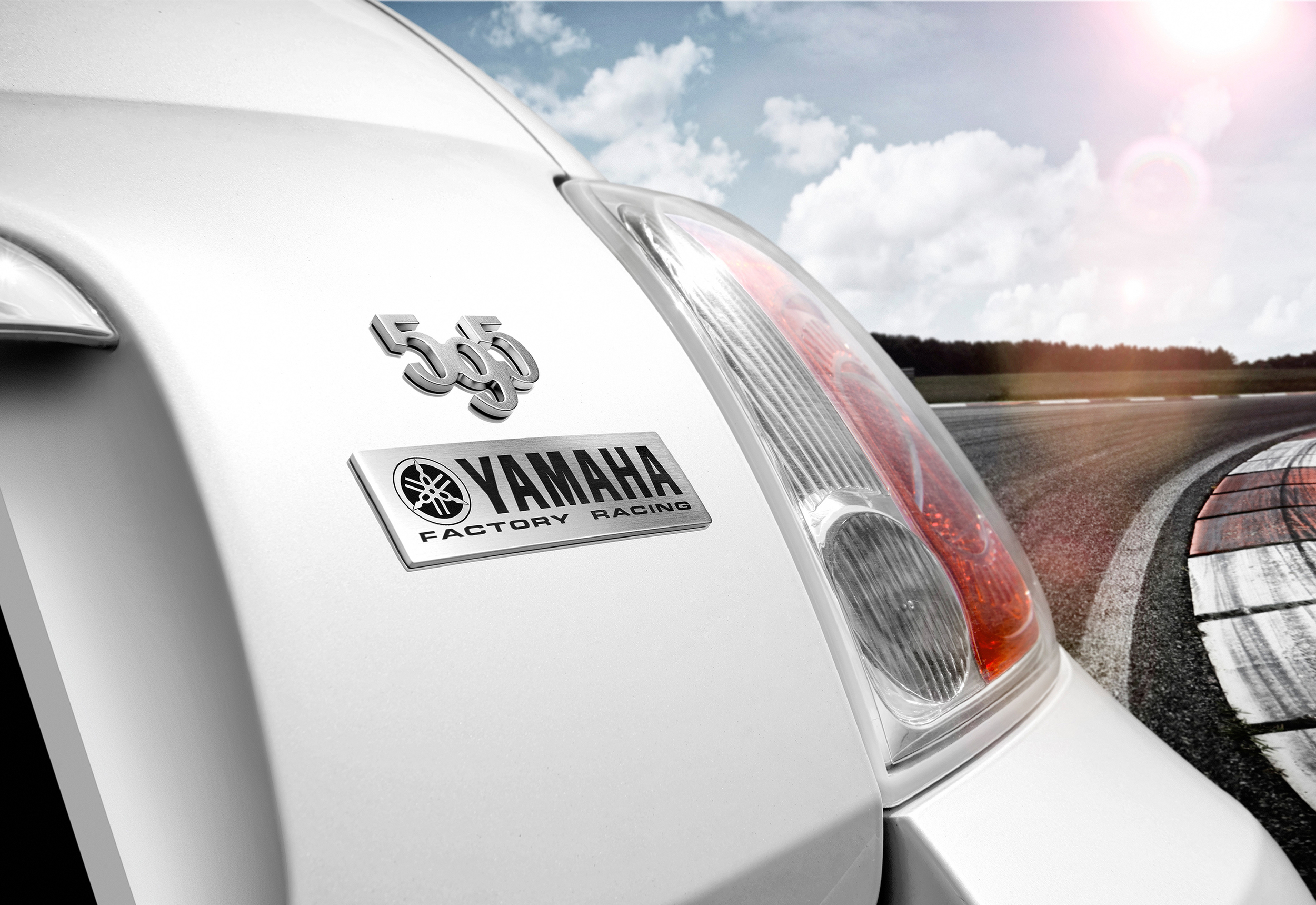 Abarth 595 Yamaha Factory Racing Edition