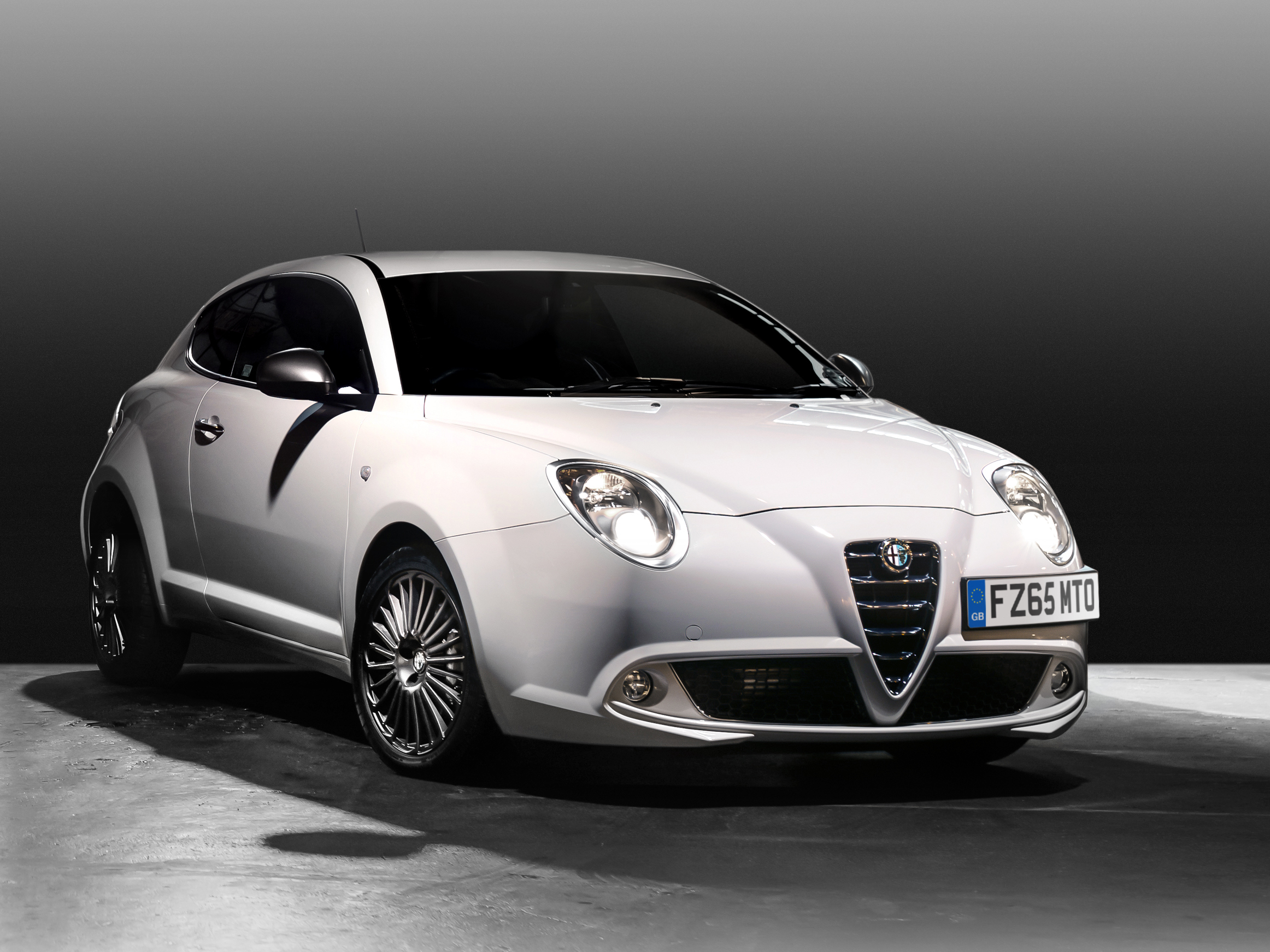 New flagship trim levels for Alfa Romeo MiTo and Giulietta