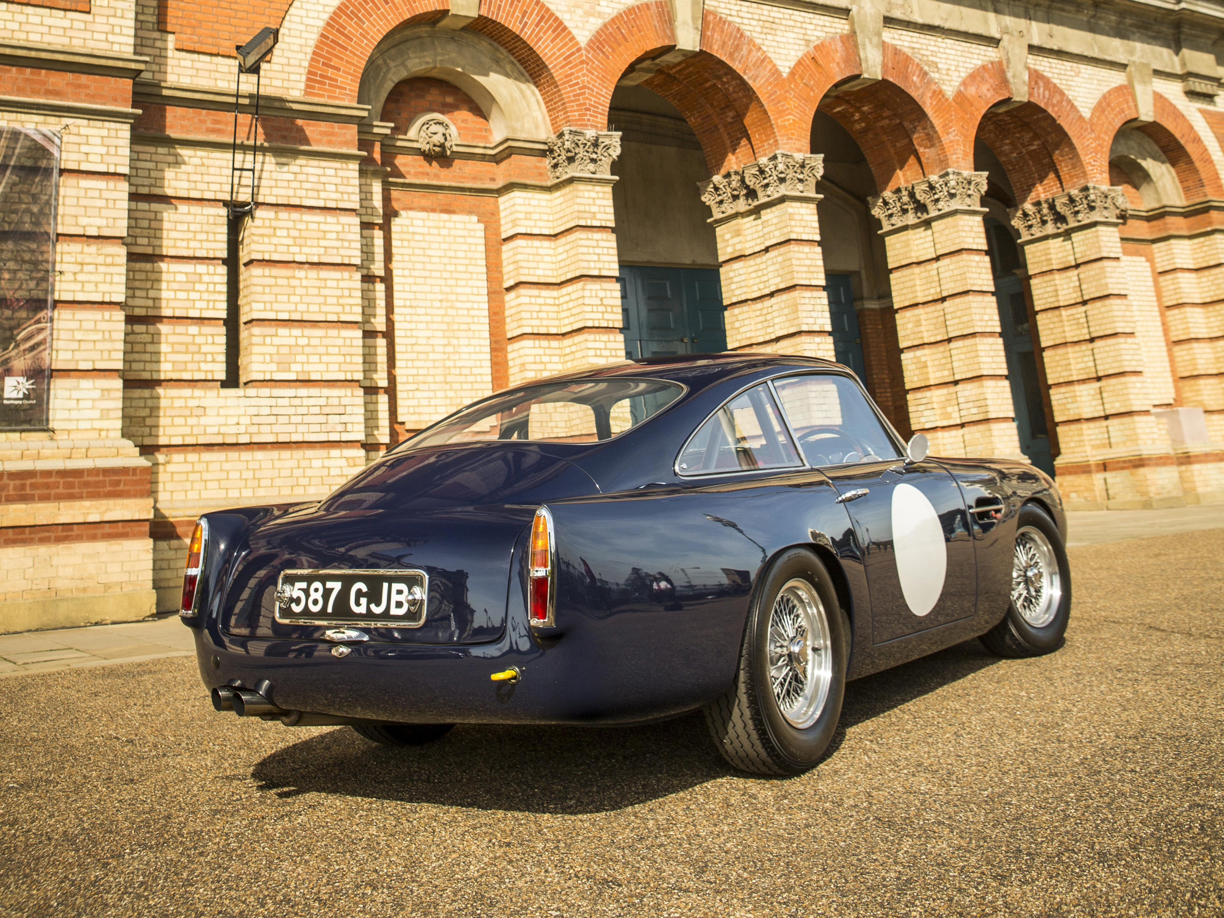 Classic Cars assemble at Alexandra Palace