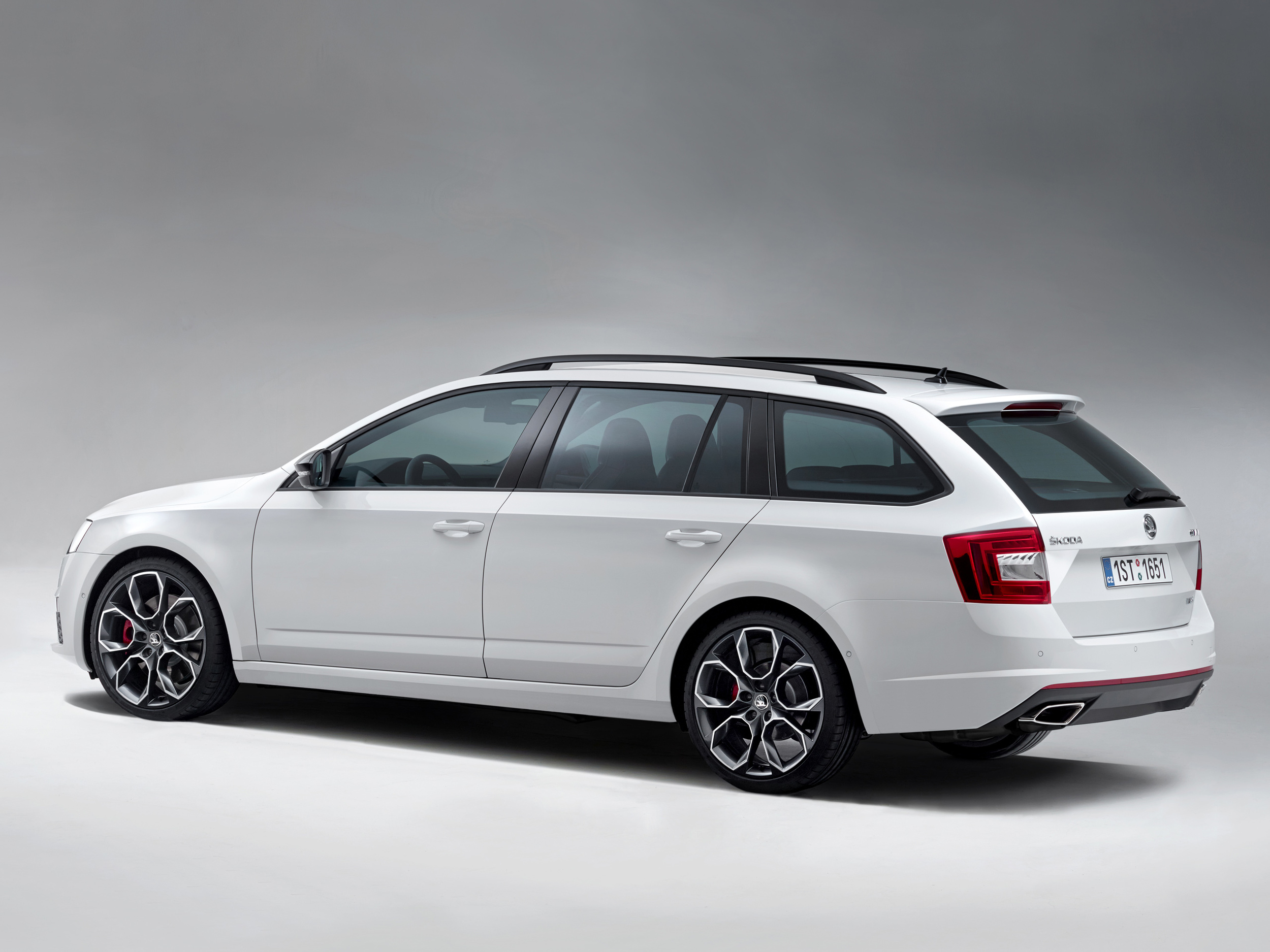 Skoda Octavia vRS adds 4x4 option