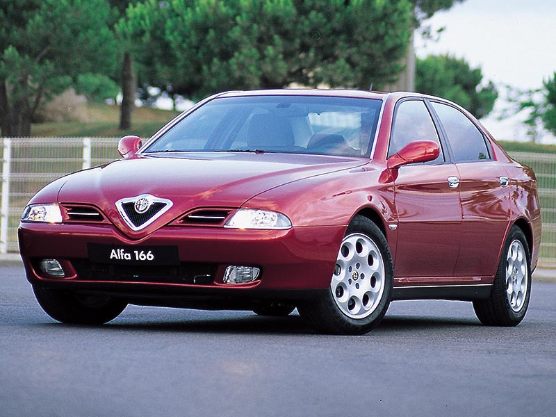 Alfa-166-9.jpg