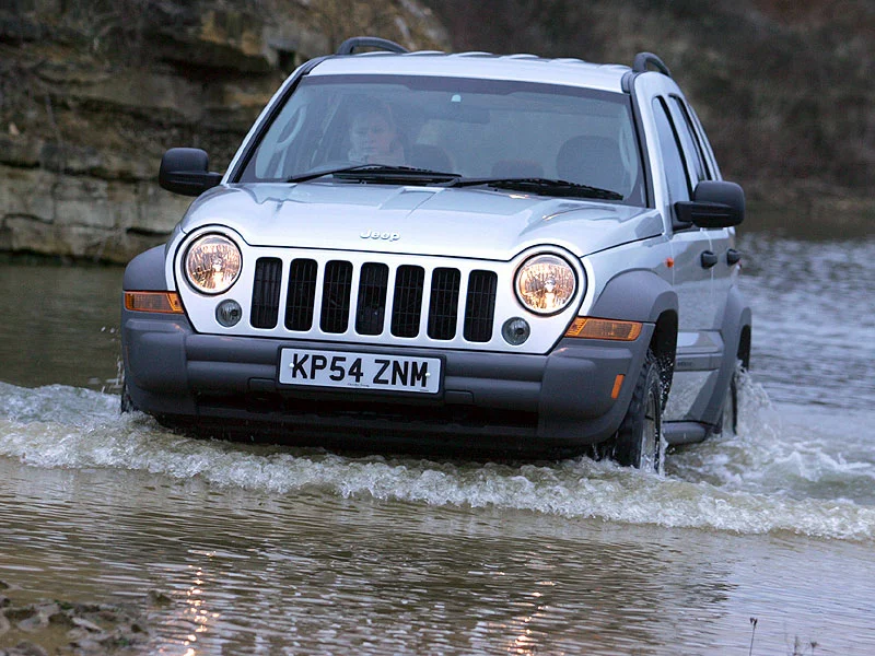 jeep-cherokee06.jpg