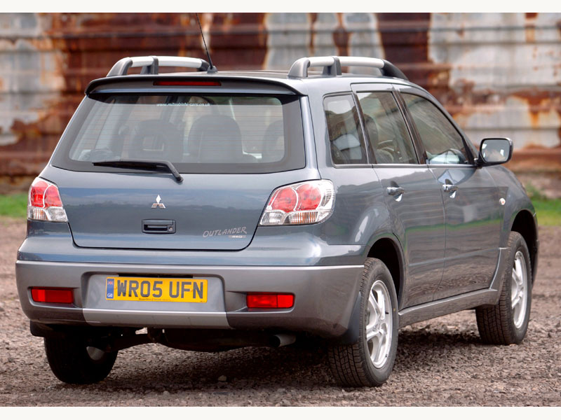 Mitsubishi Outlander (2004-2006)