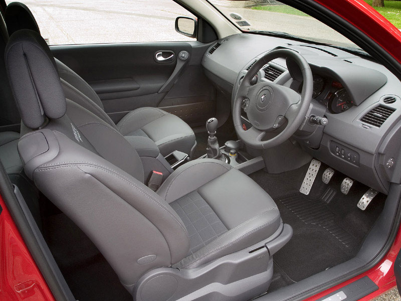 Renault Megane II (2002-2008)