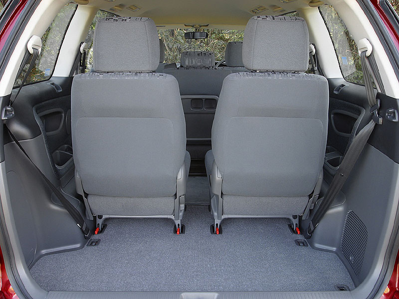 Toyota Previa (2000-2007)