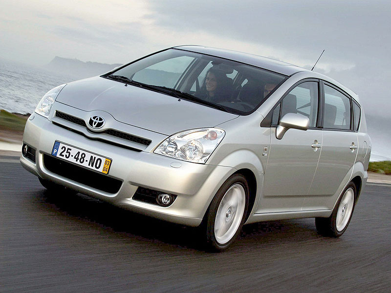 Toyota Verso (2002-2007)