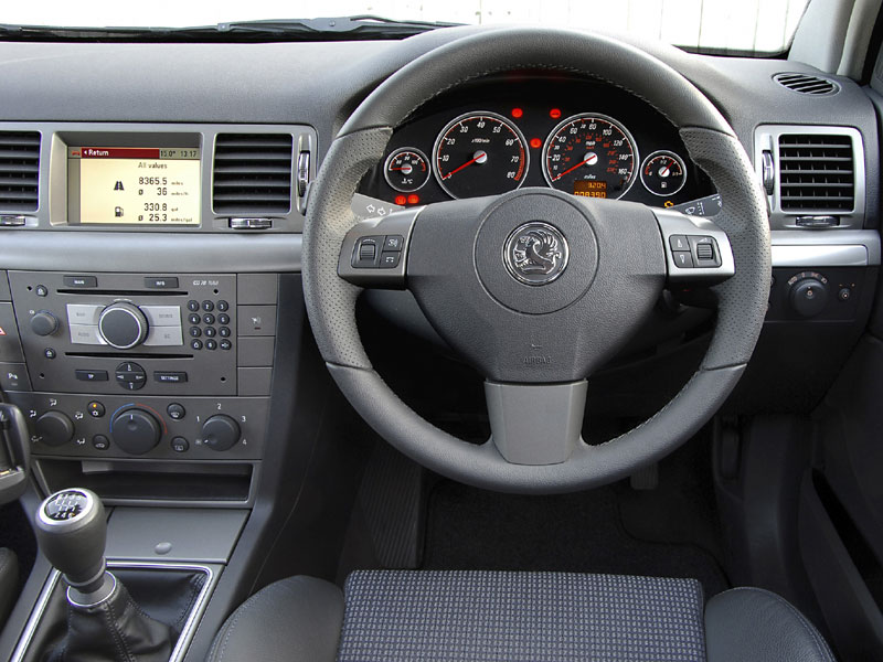 Vauxhall Signum (2003-2009)