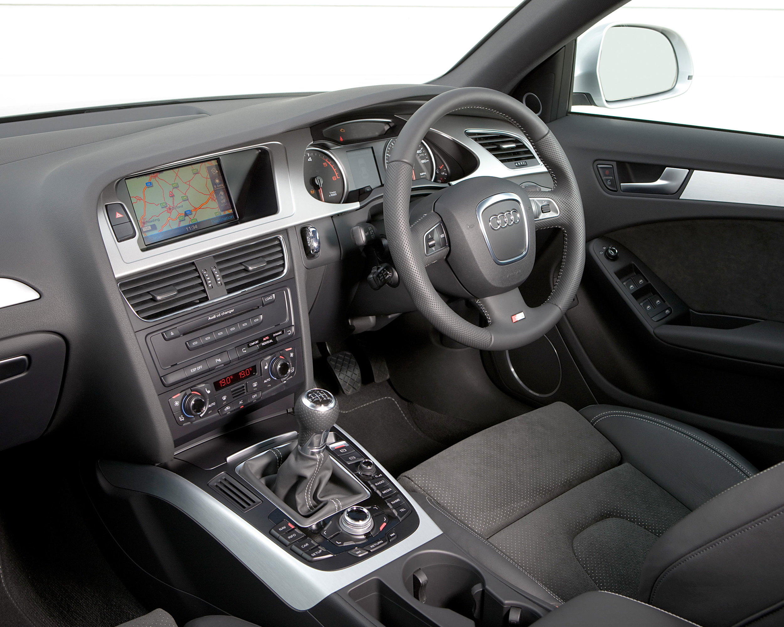 Audi A4 Mk4 (2008-2015):