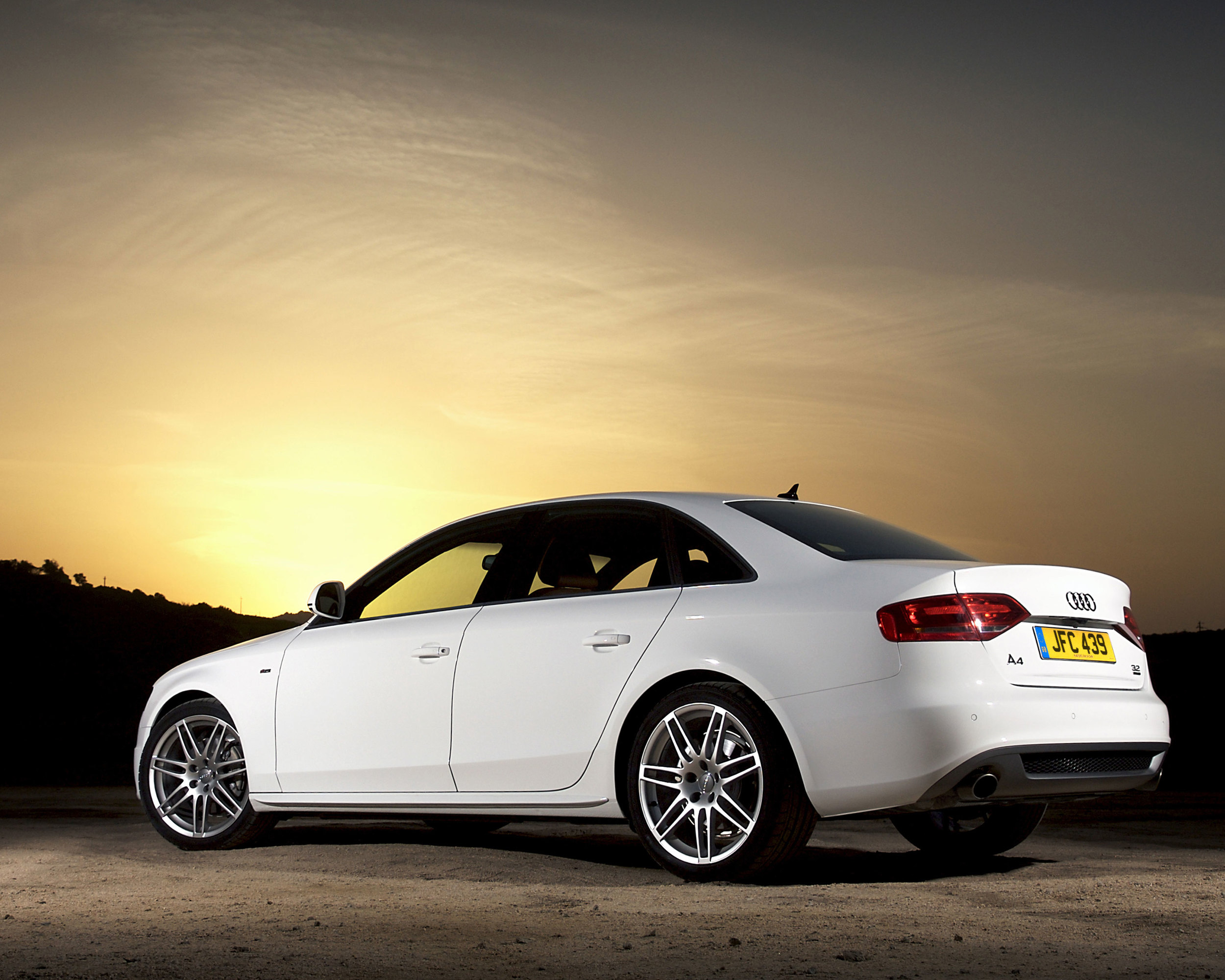 Audi A4 Mk4 (2008-2015):