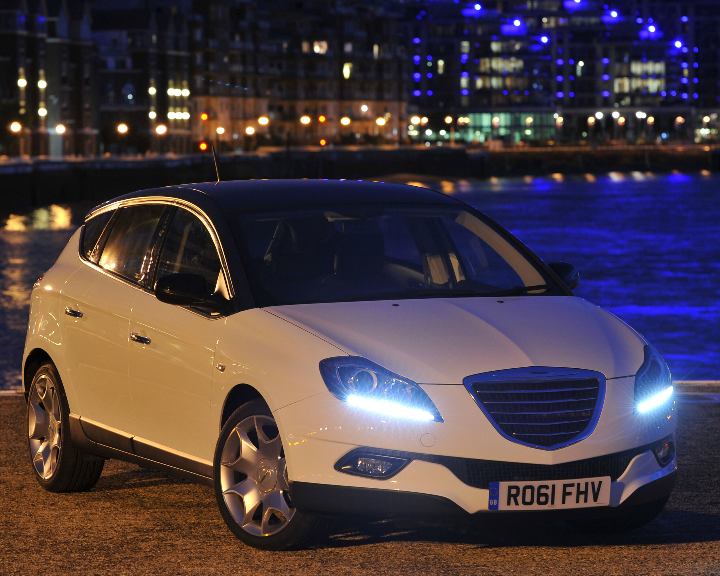 Chrysler Delta (2011-2014)