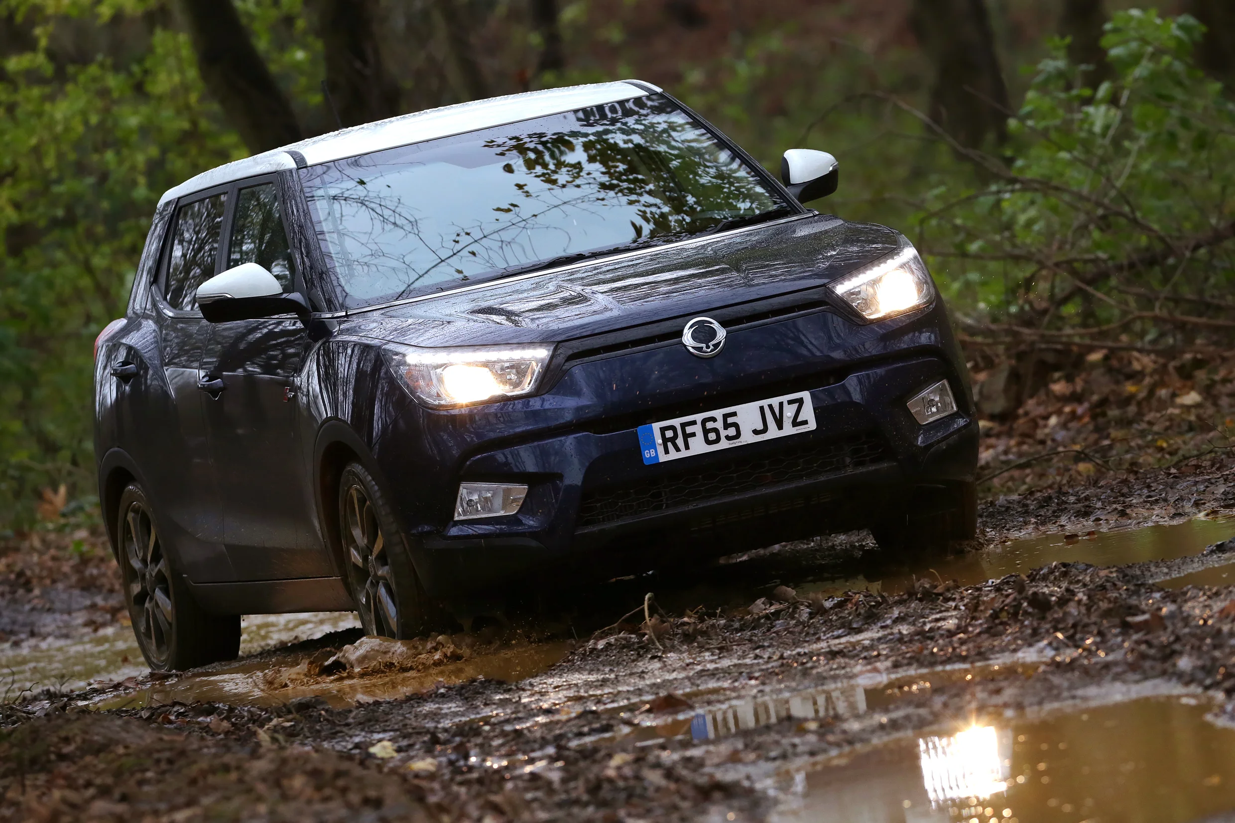 SsangYong adds 4x4 to Tivoli