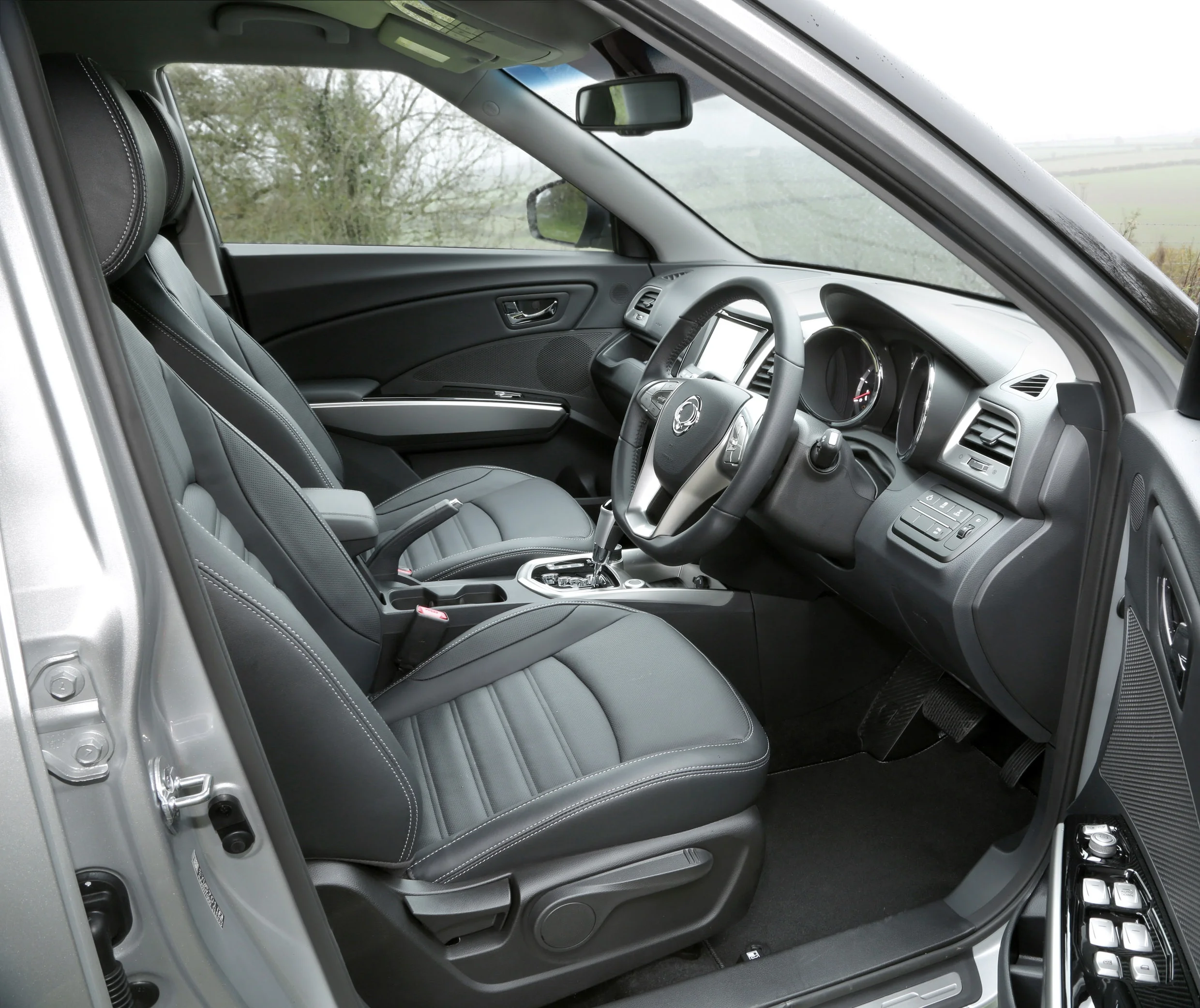 SsangYong adds 4x4 to Tivoli