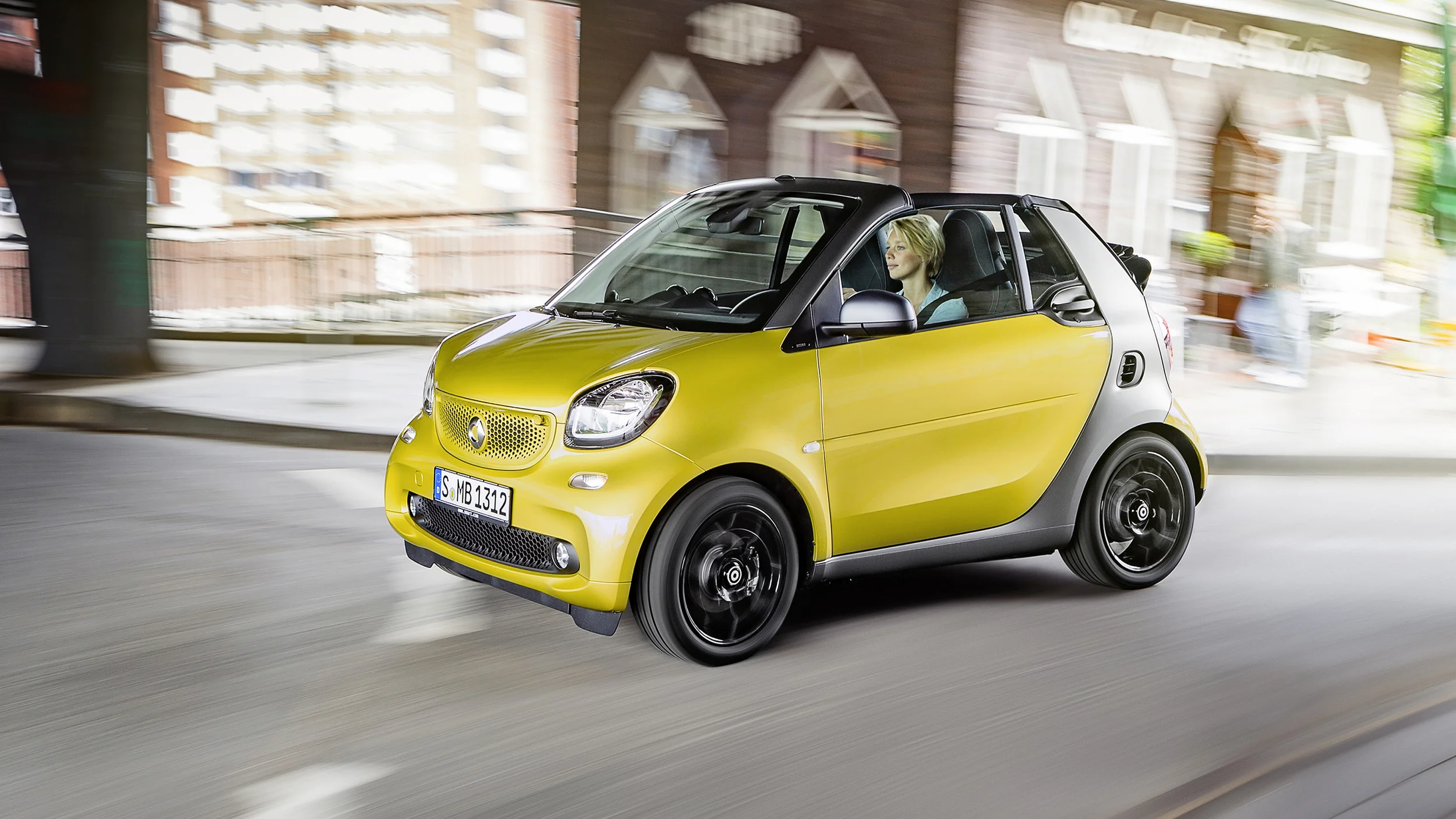 smart reveals new fortwo cabrio