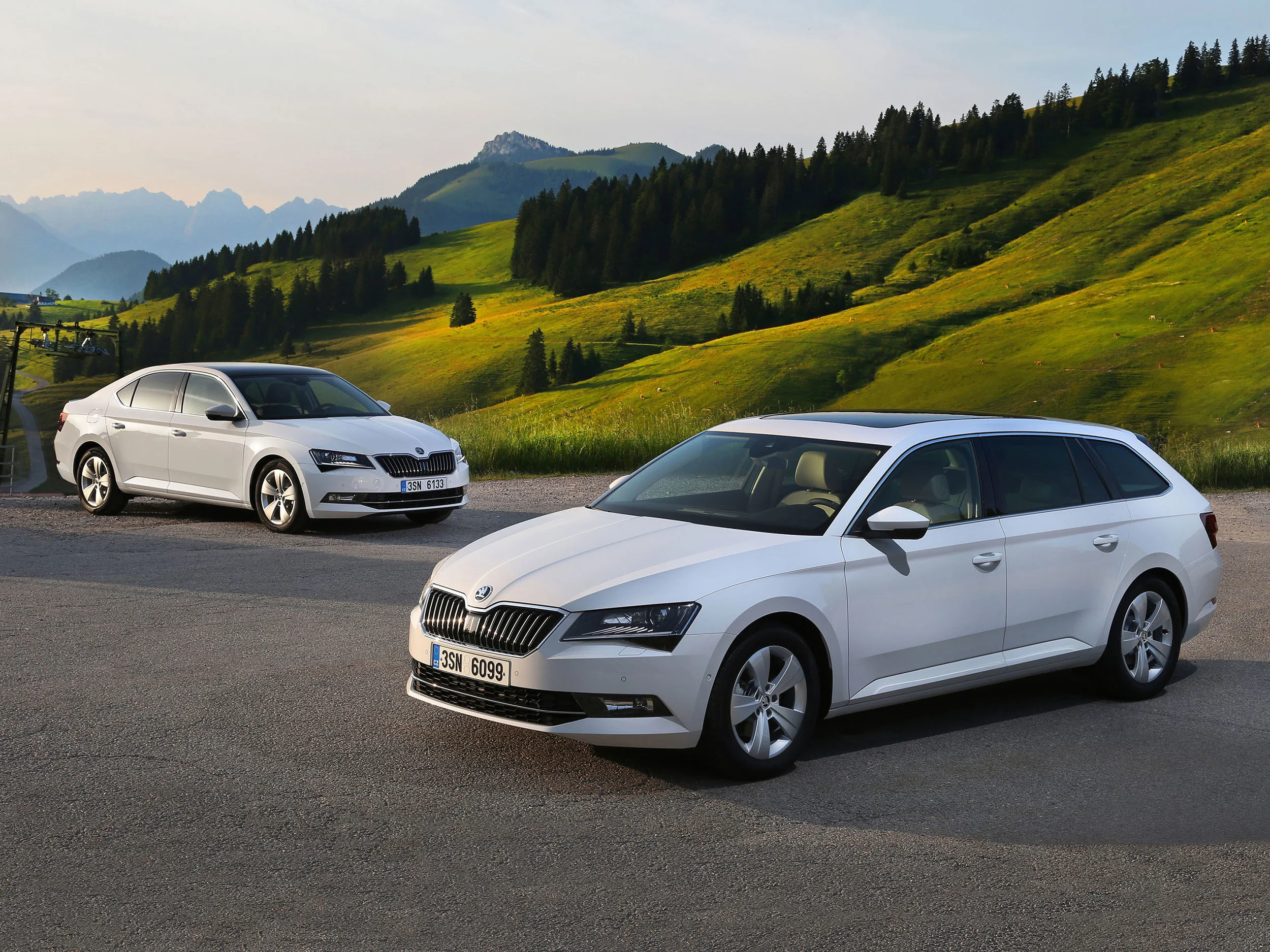 Skoda adds frugal Superb GreenLine model