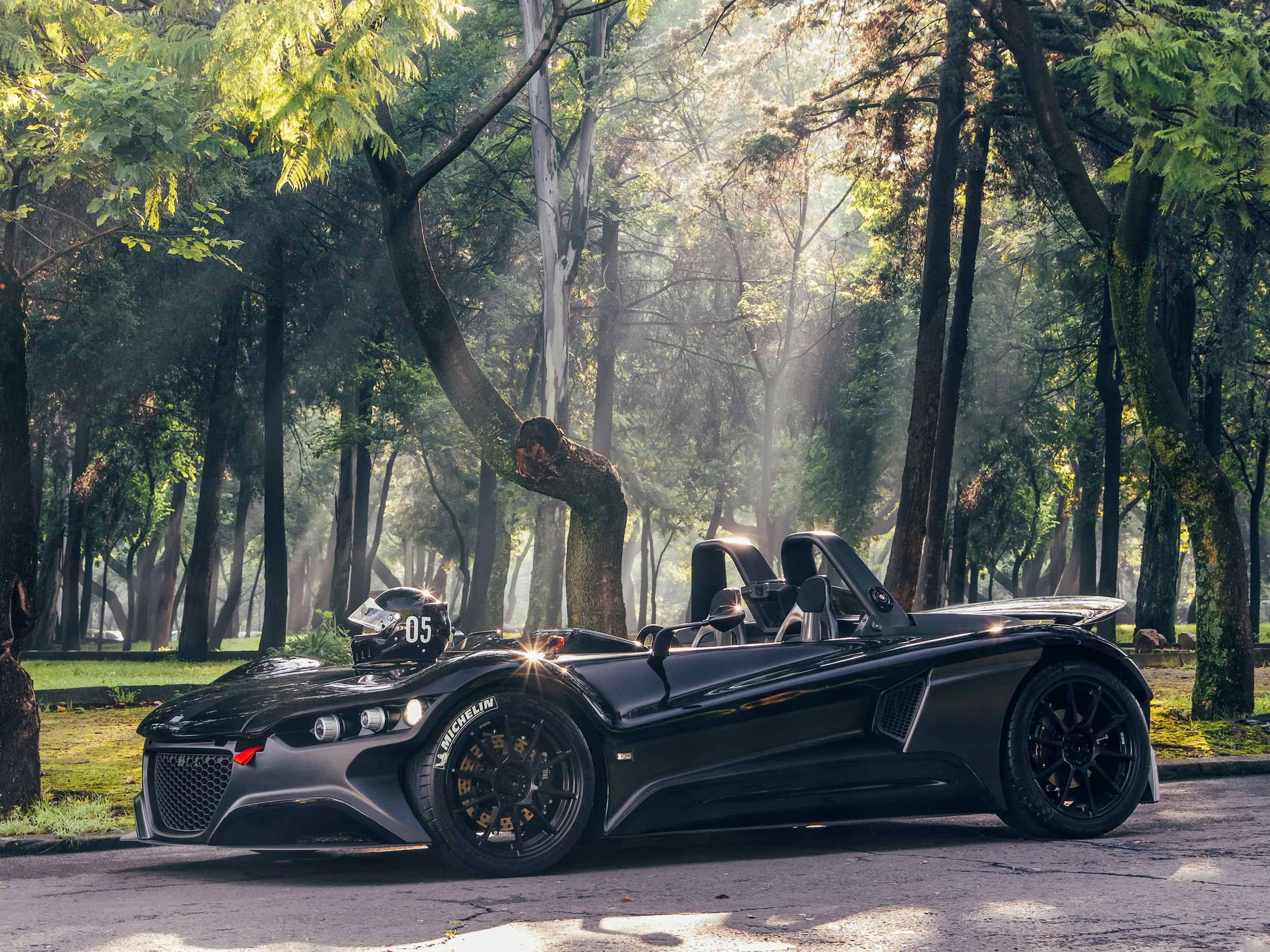 VUHL 05 now on sale in the UK