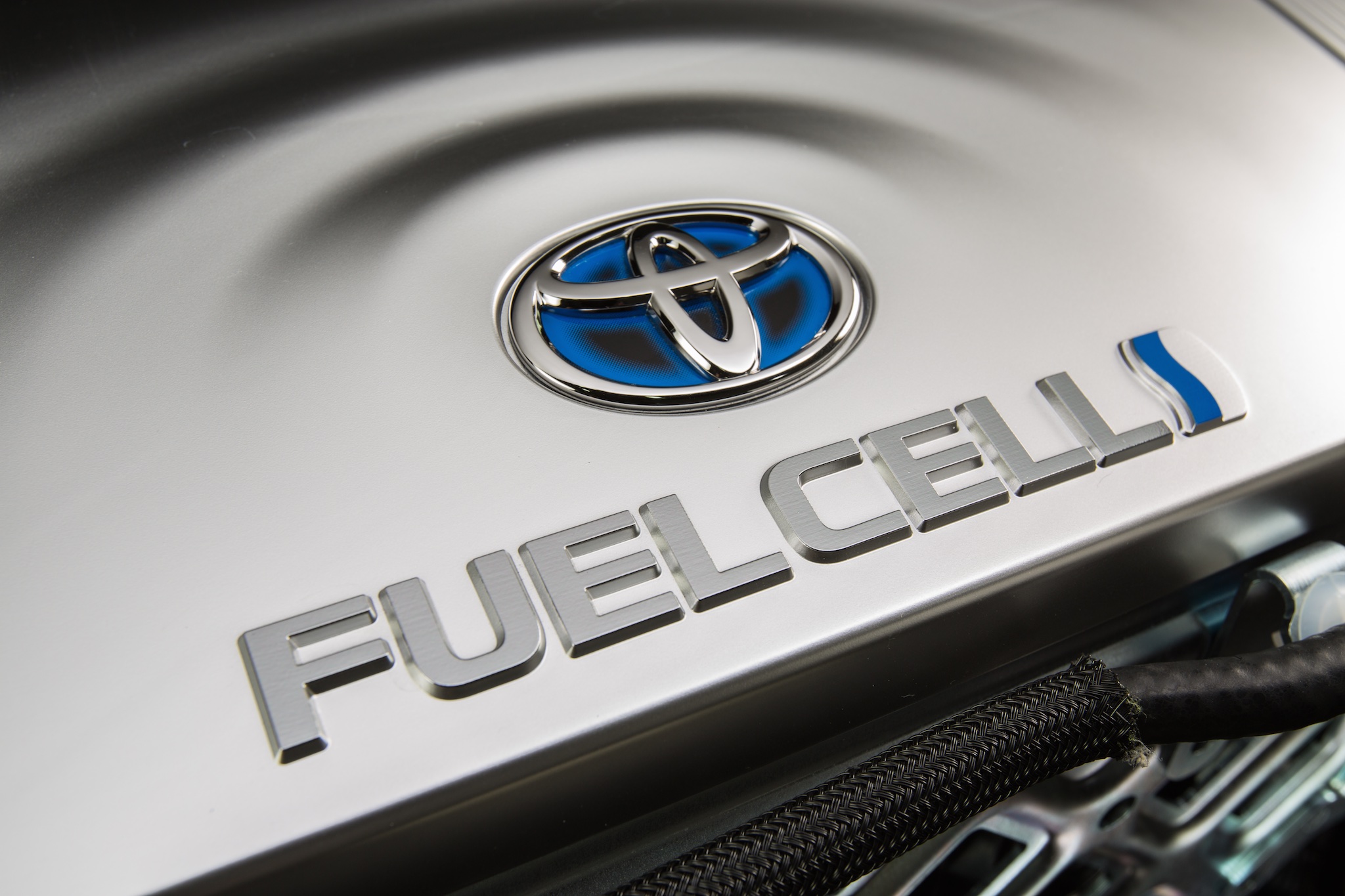 Toyota Mirai hydrogen car sets new record