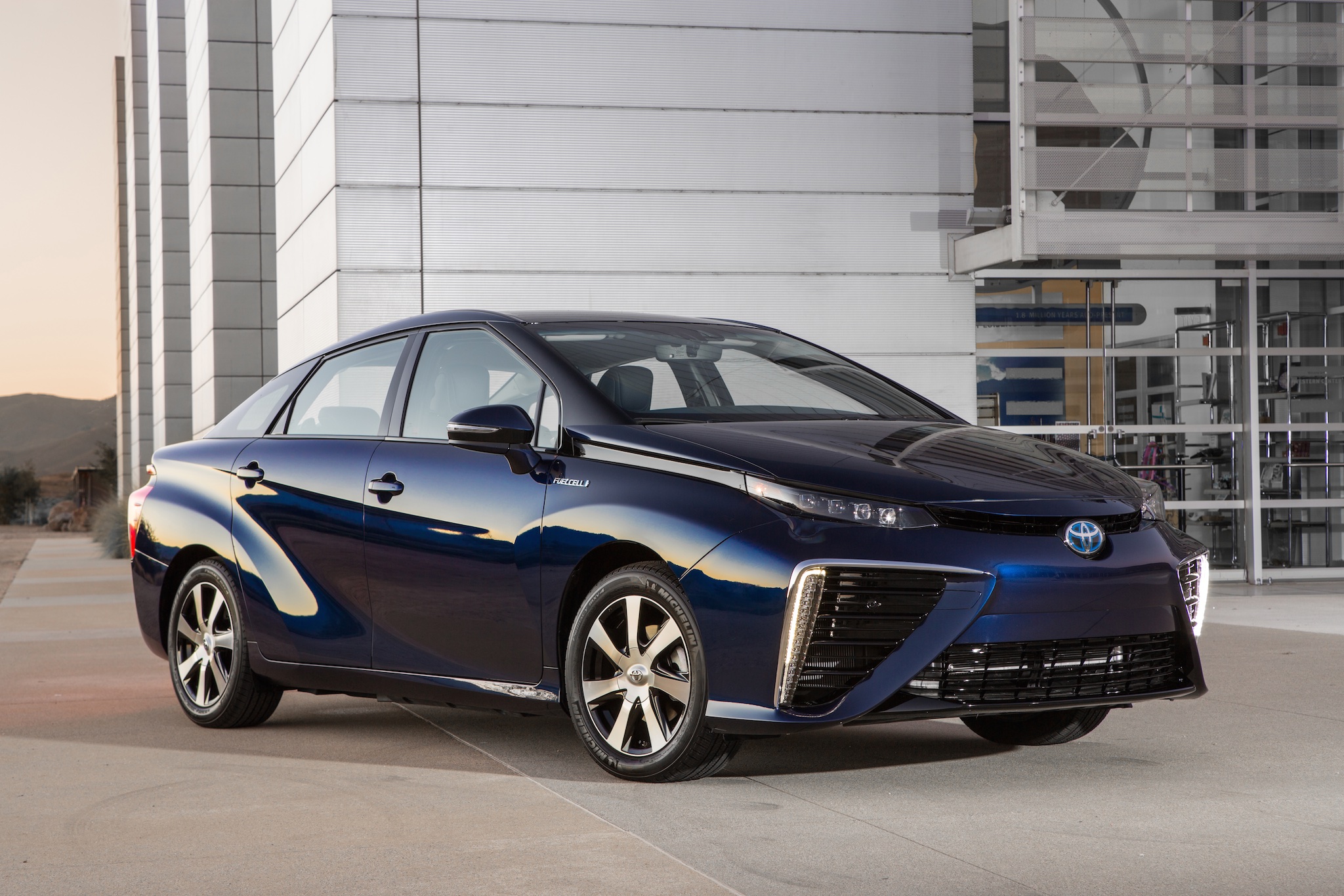 Toyota Mirai hydrogen car sets new record