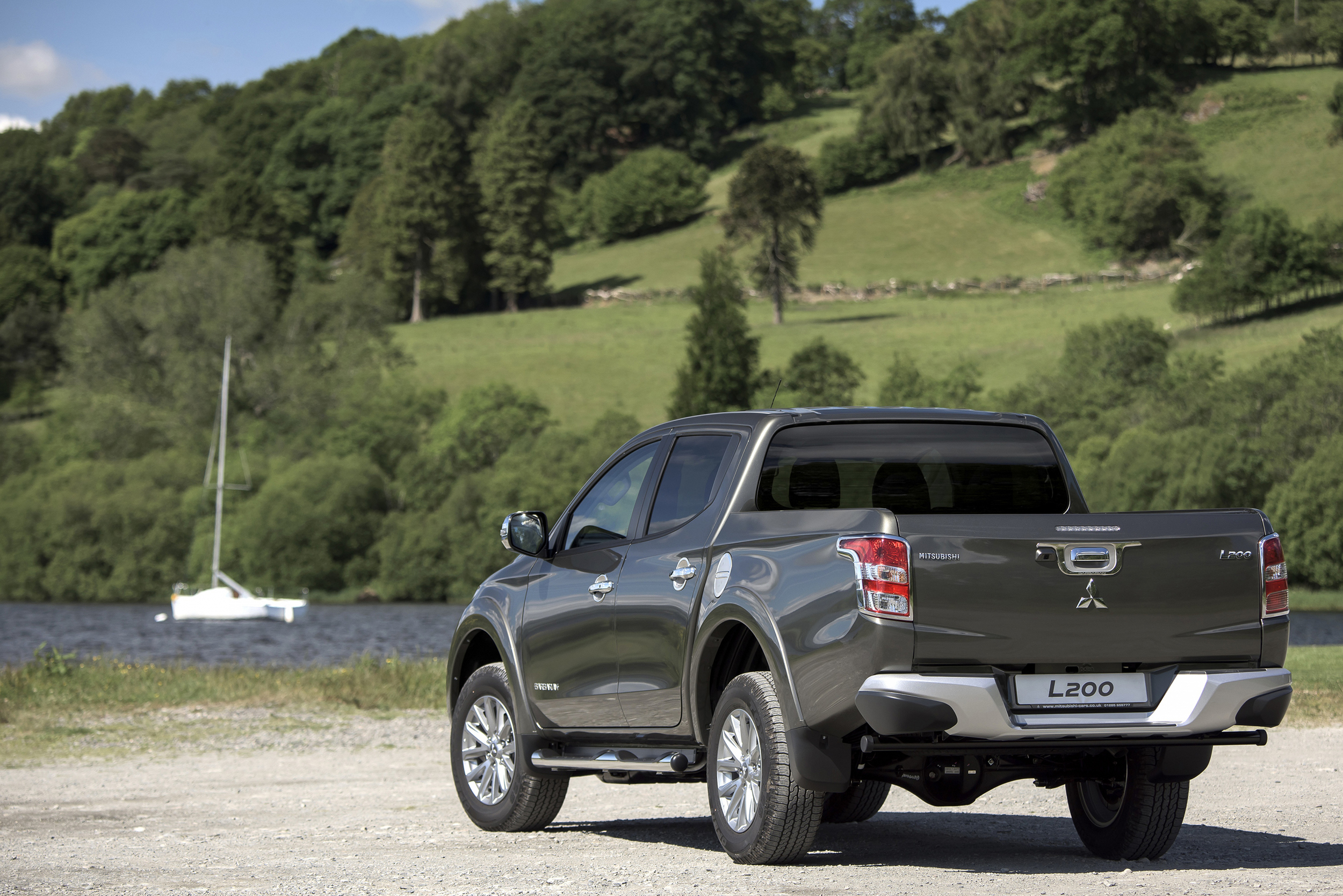 New Mitsubishi L200 Series 5 pick-up