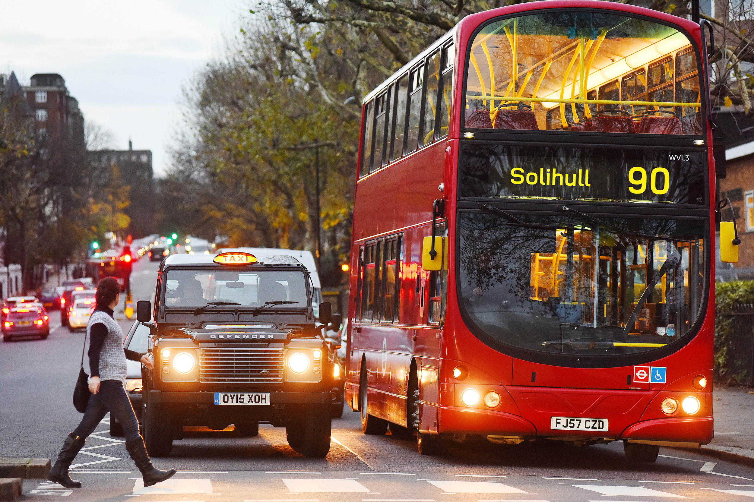 Land Rover 'taxi' tackles streets of London