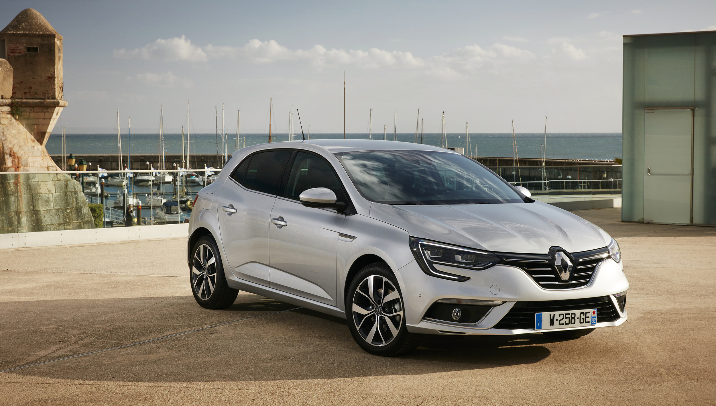 Renault reveals more new Megane details