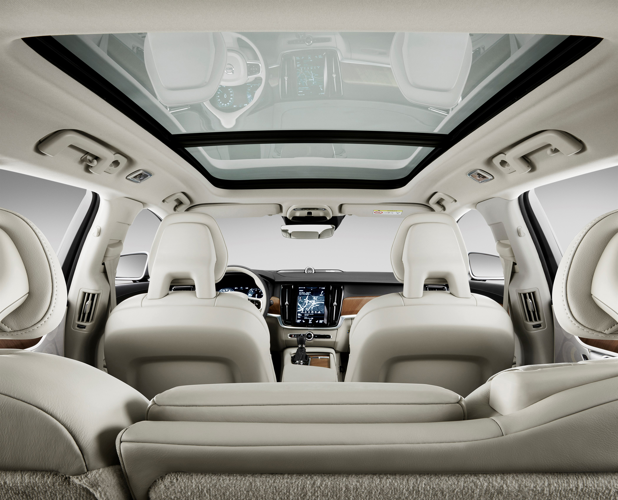 175283_Volvo_V90_Studio_Interior.jpg