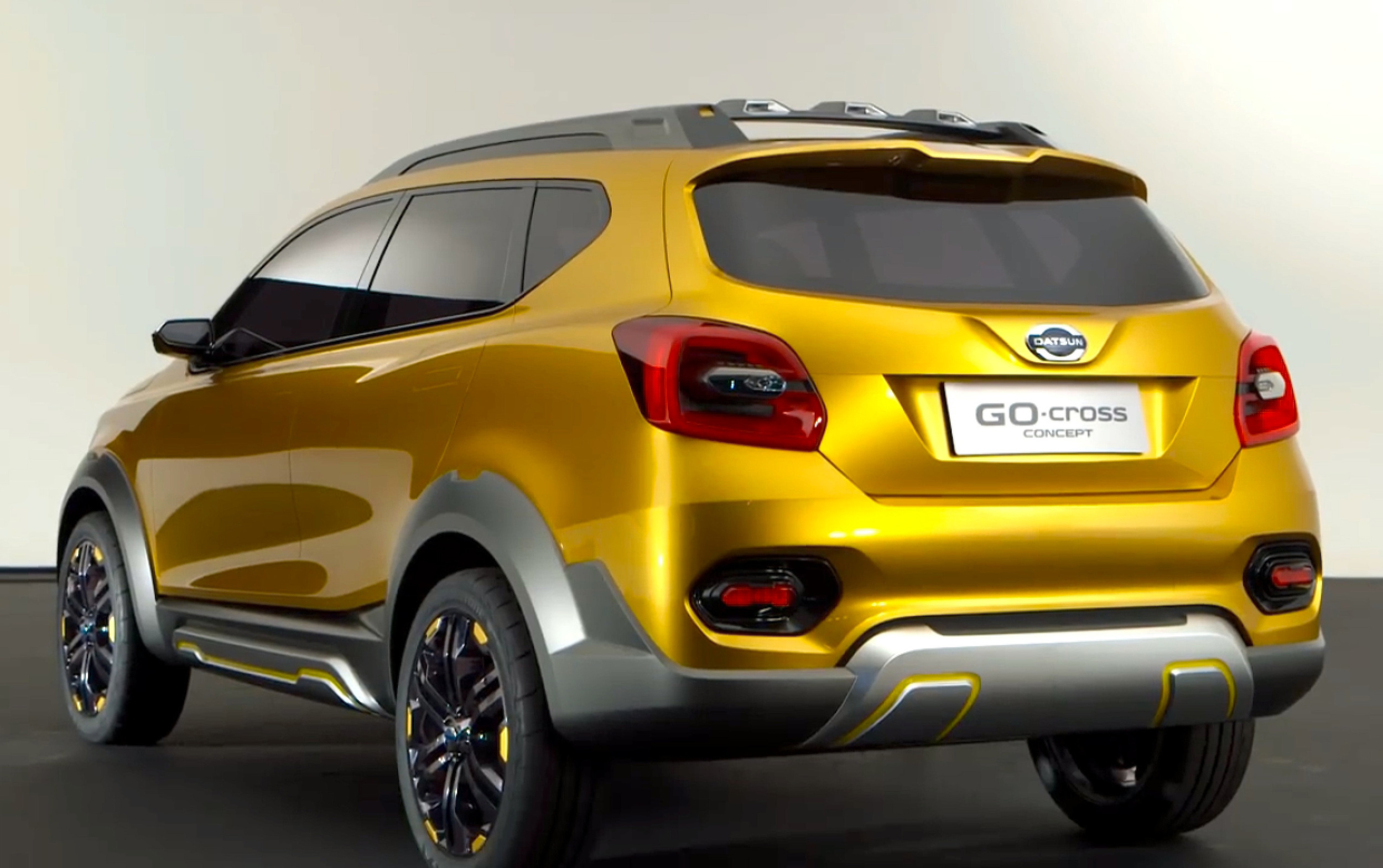 Datsun_GO_cross_concept_04.jpg