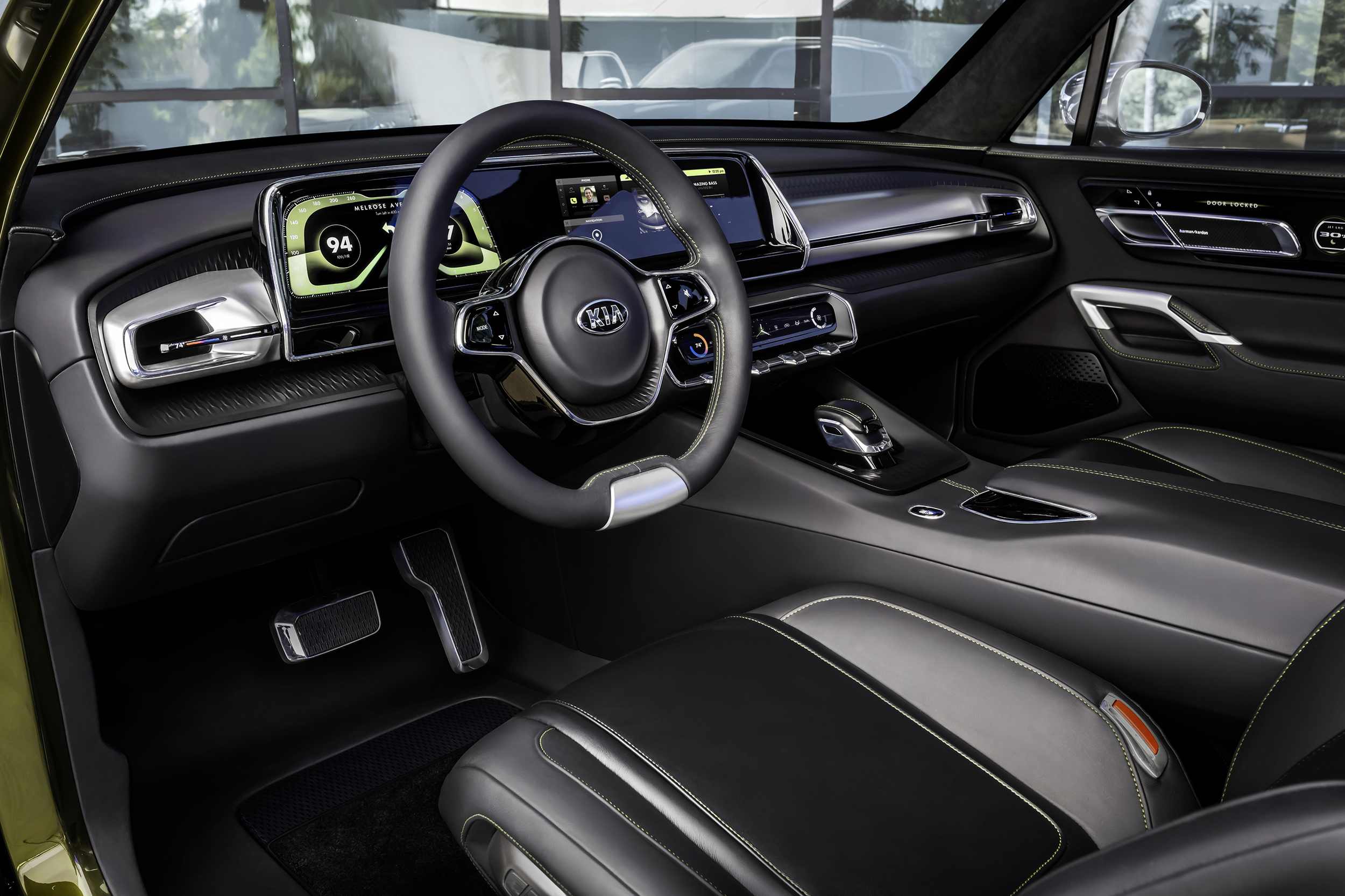 KiaTelluride_dash.jpg