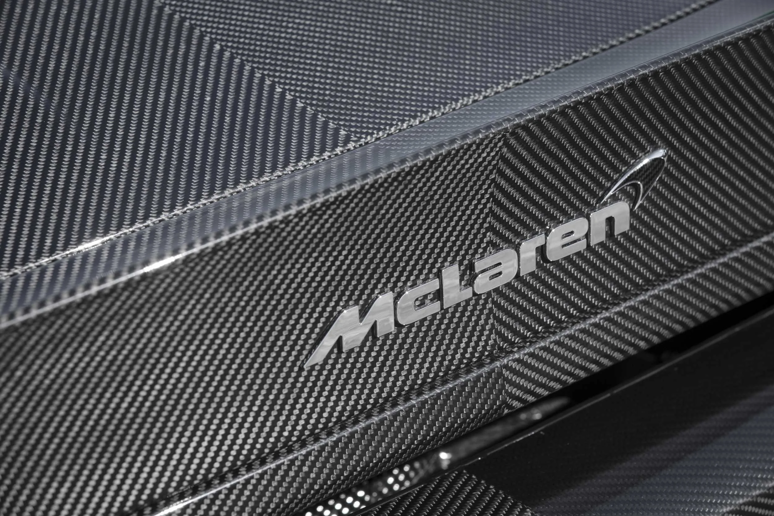 VIDEO: New McLaren 570S Coupe breaks cover