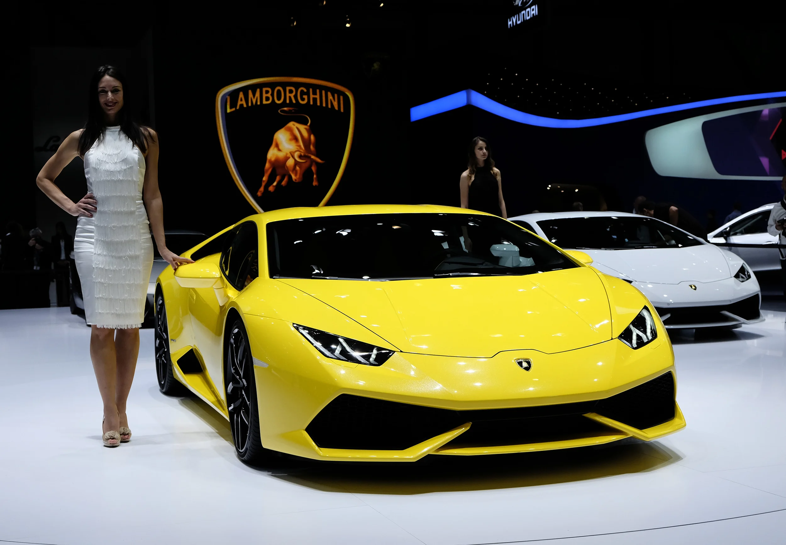 VIDEO: Lamborghini Huracan debuts in Geneva