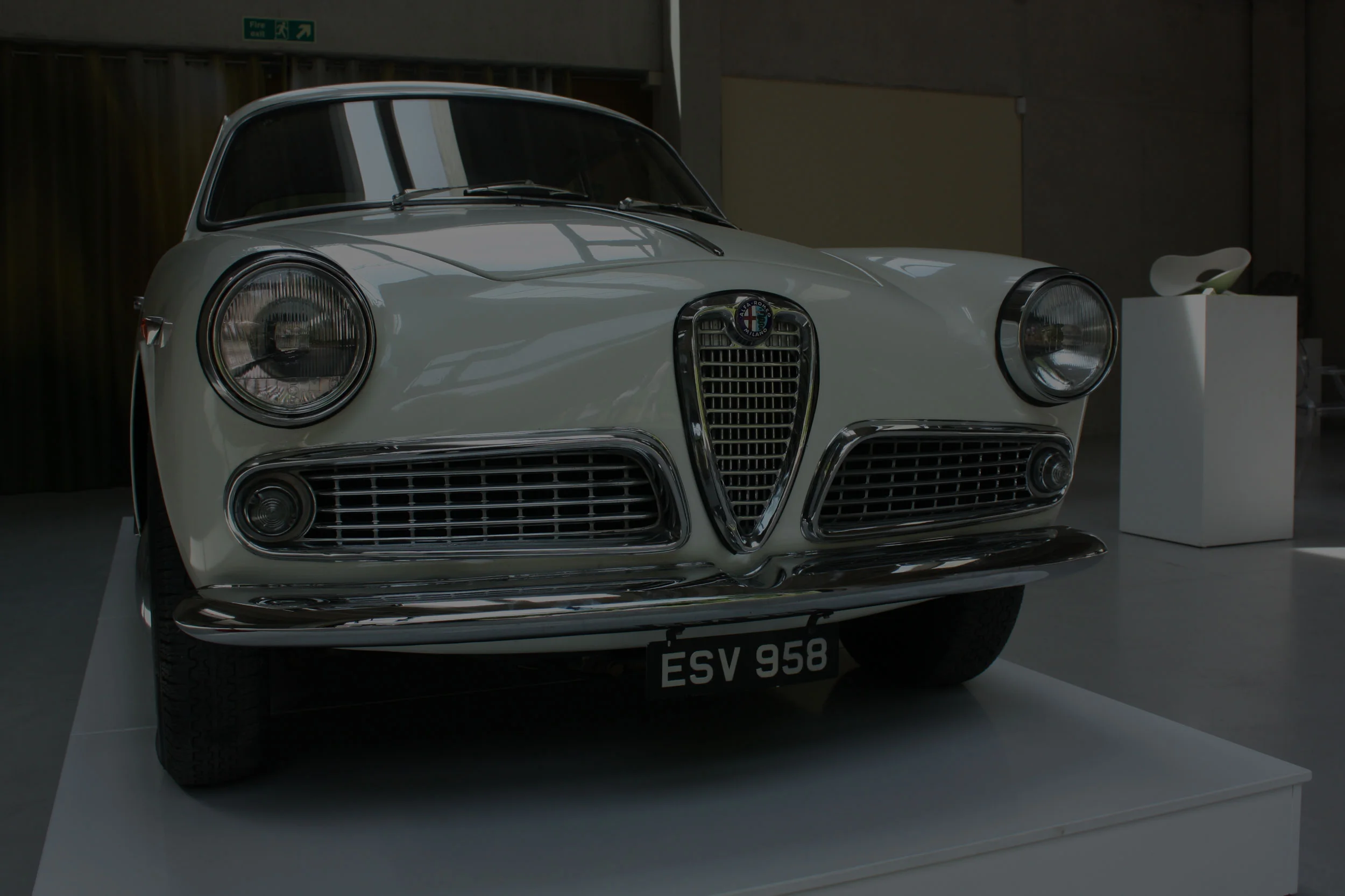 Alfa-giulietta-dark.jpg