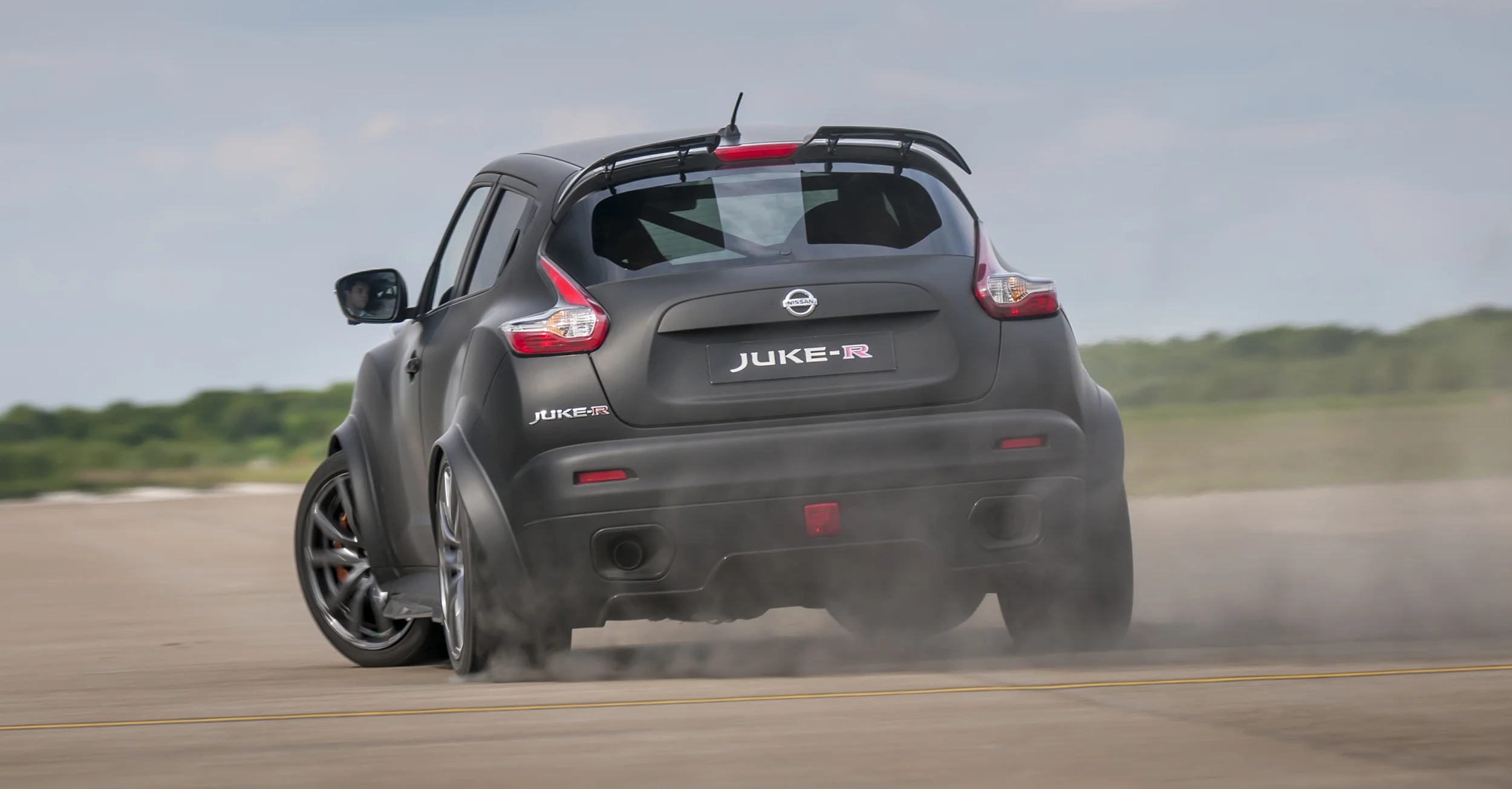 VIDEO: Nissan reveals Juke-R 2.0 concept